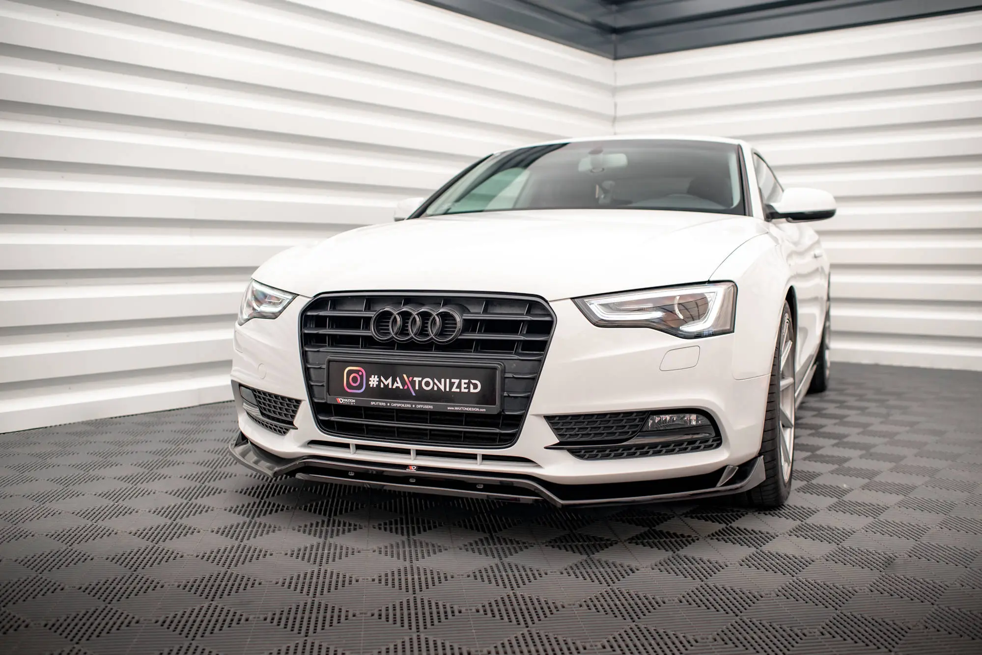 Frontspoiler Audi A5 8T Coupe Facelift 2011 - 2016 | V.2 Glossy Black Edition – bilde 4