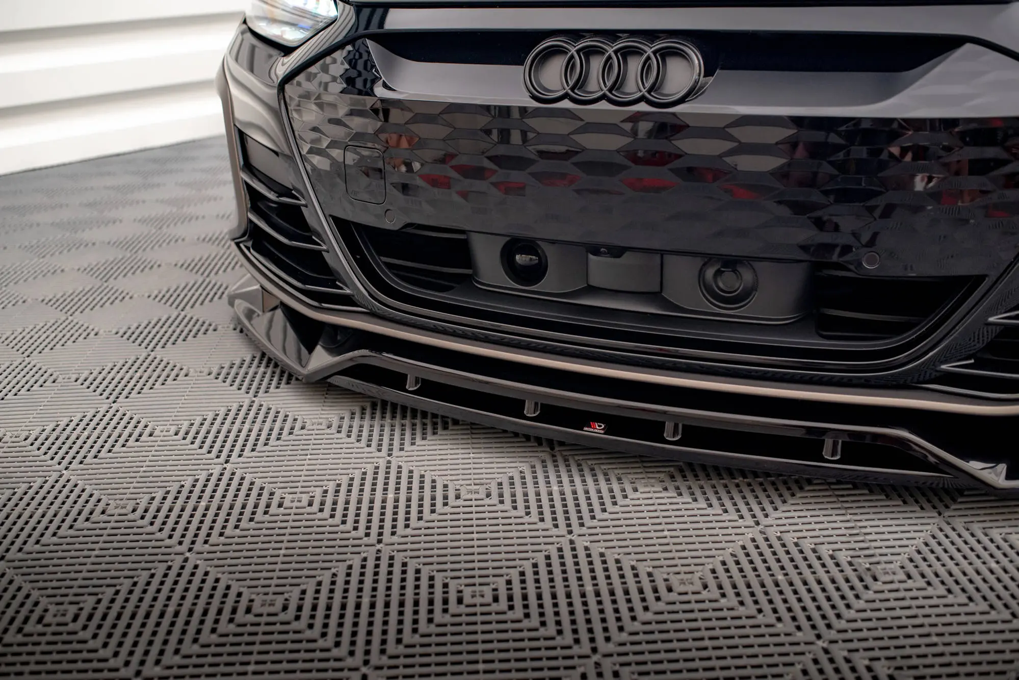 Frontspoiler Audi e-Tron GT / RS GT Mk1 2021 -> | V.2 Glossy Black Edition