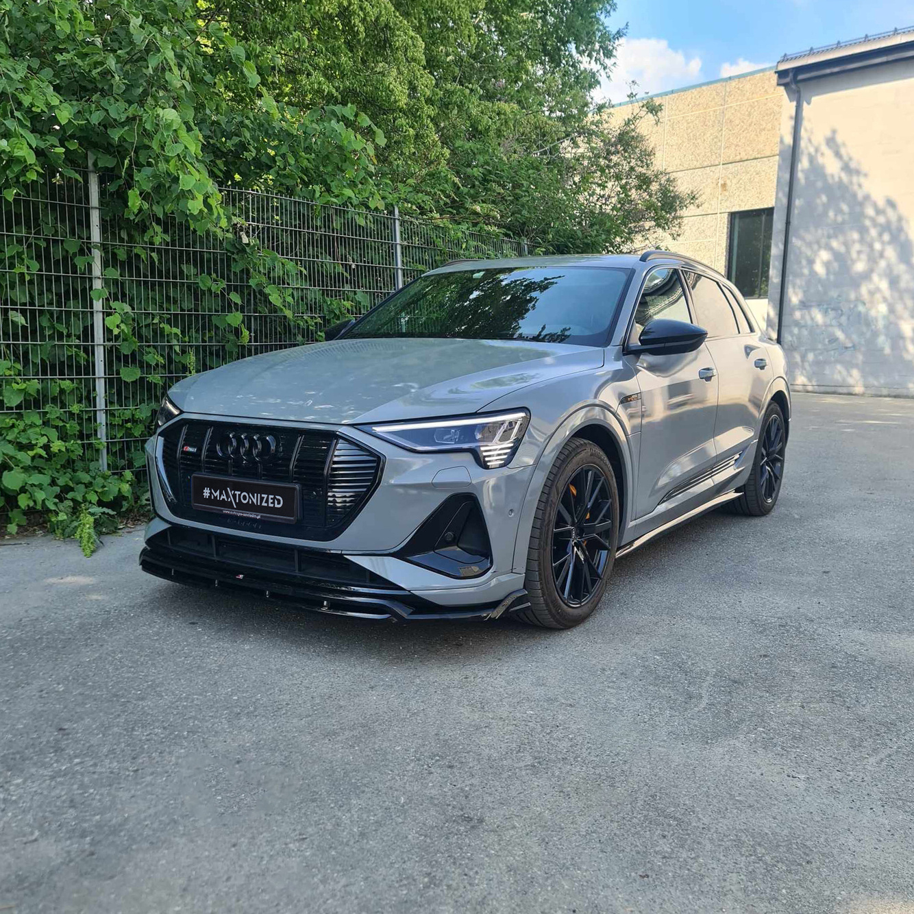 Frontspoiler Audi e-Tron S-Line 2018 - 2022 | Glossy Black Edition – bilde 2