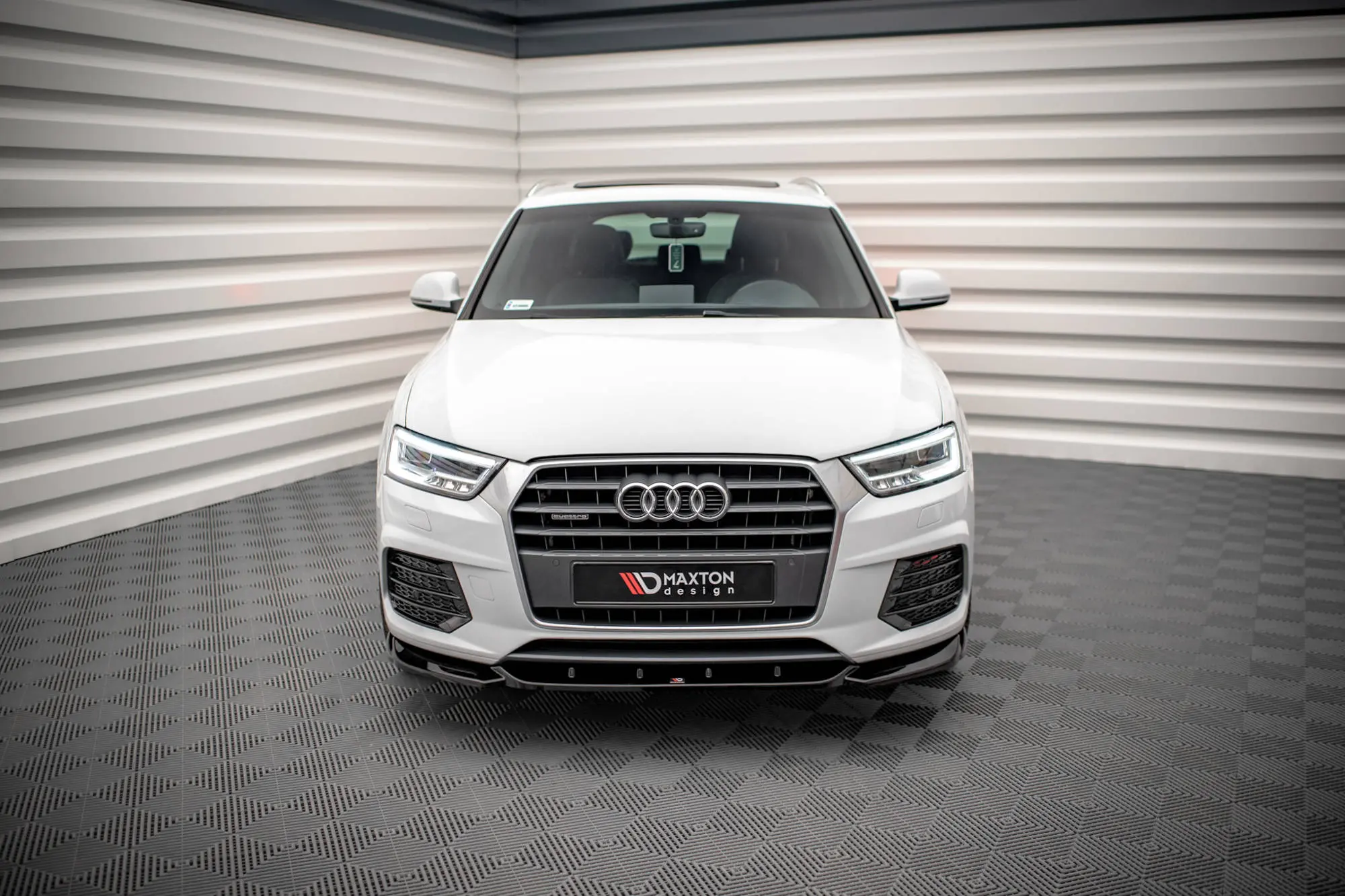 Frontspoiler Audi Q3 8U Facelift 2014 - 2018 | V.1 Glossy Black Edition – bilde 2