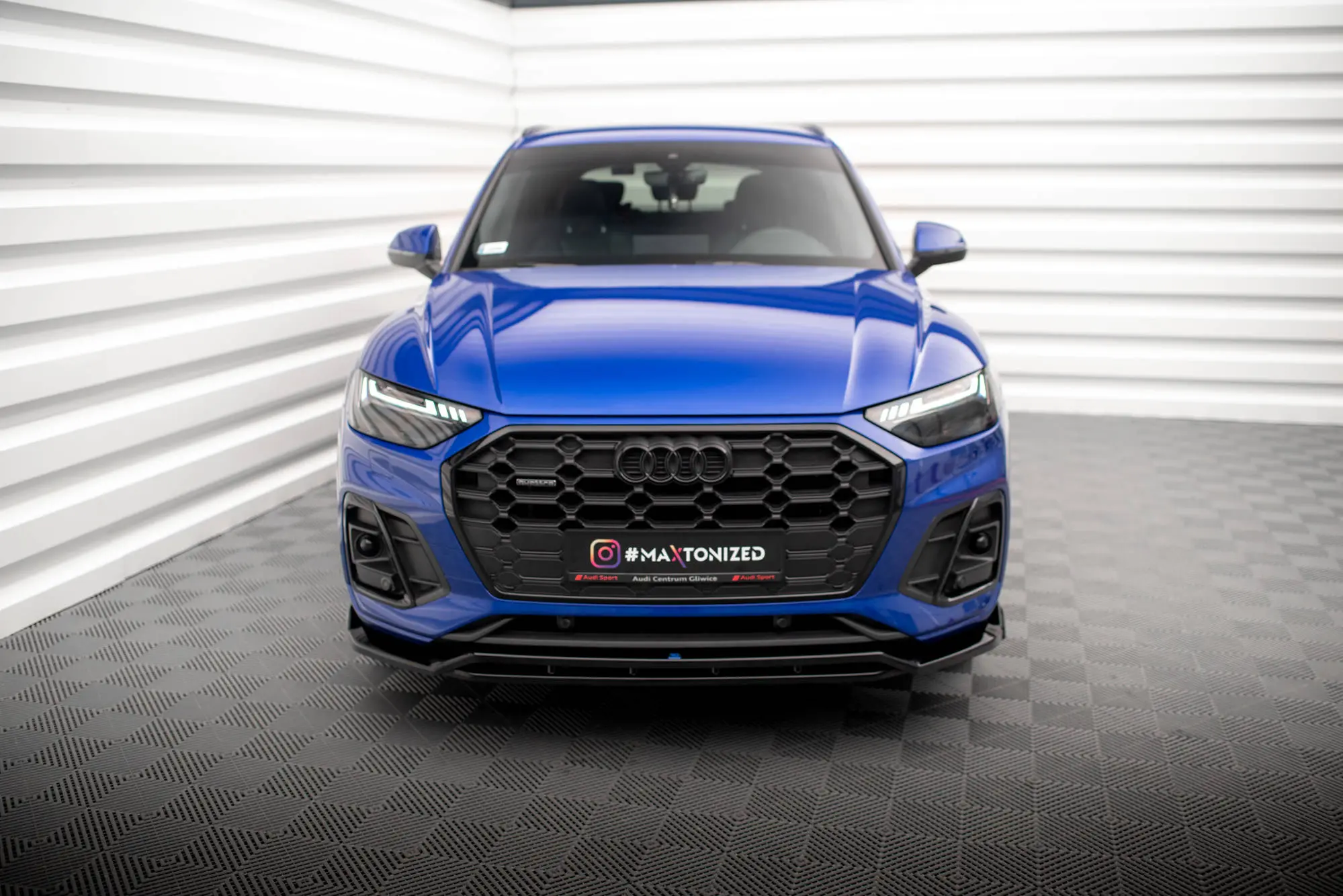 Frontspoiler Audi Q5 (FY) S-Line Facelift / Q5 Sportback / Audi SQ5 (FY) Facelift / SQ5 Sportback 2020 - 2025  | V.1 Glossy Black Edition