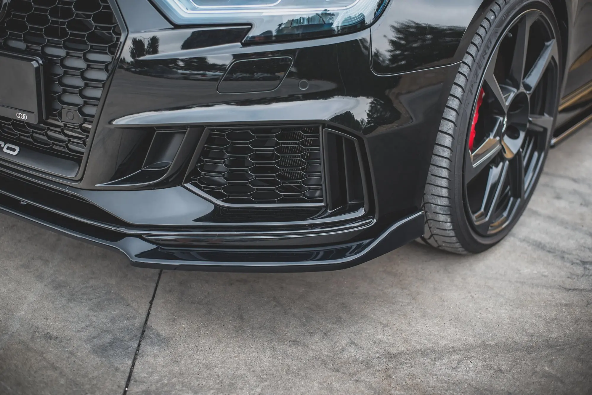 Frontspoiler Audi RS3 (8V) Sportback Facelift 2017-2020 | V.3 Glossy Black Edition – bilde 2