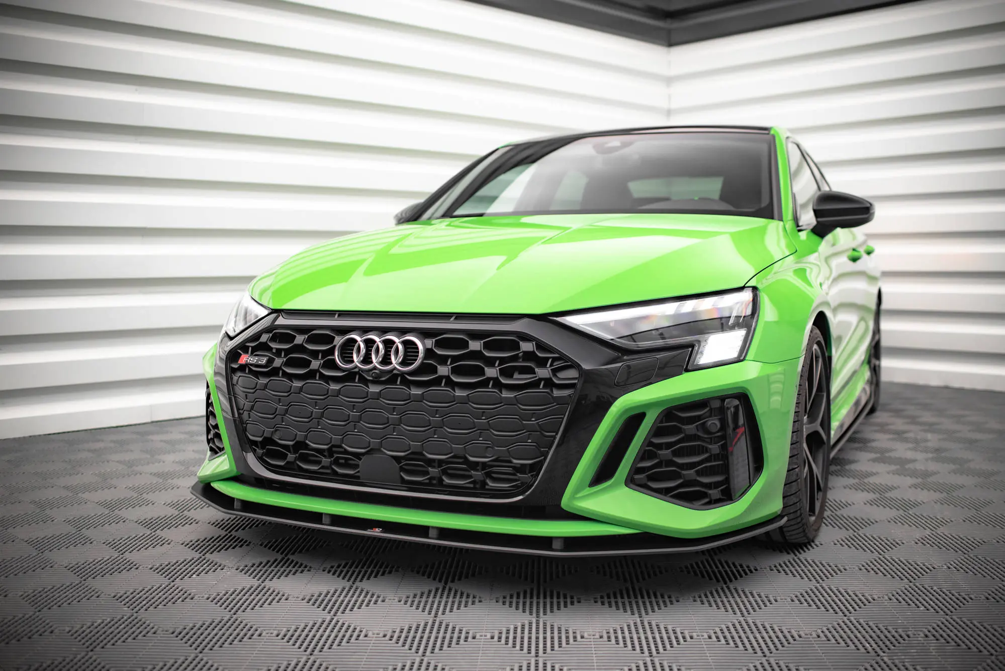 Frontspoiler Audi RS3 (8Y) 2020 -> | Street Pro Black Edition – bilde 3