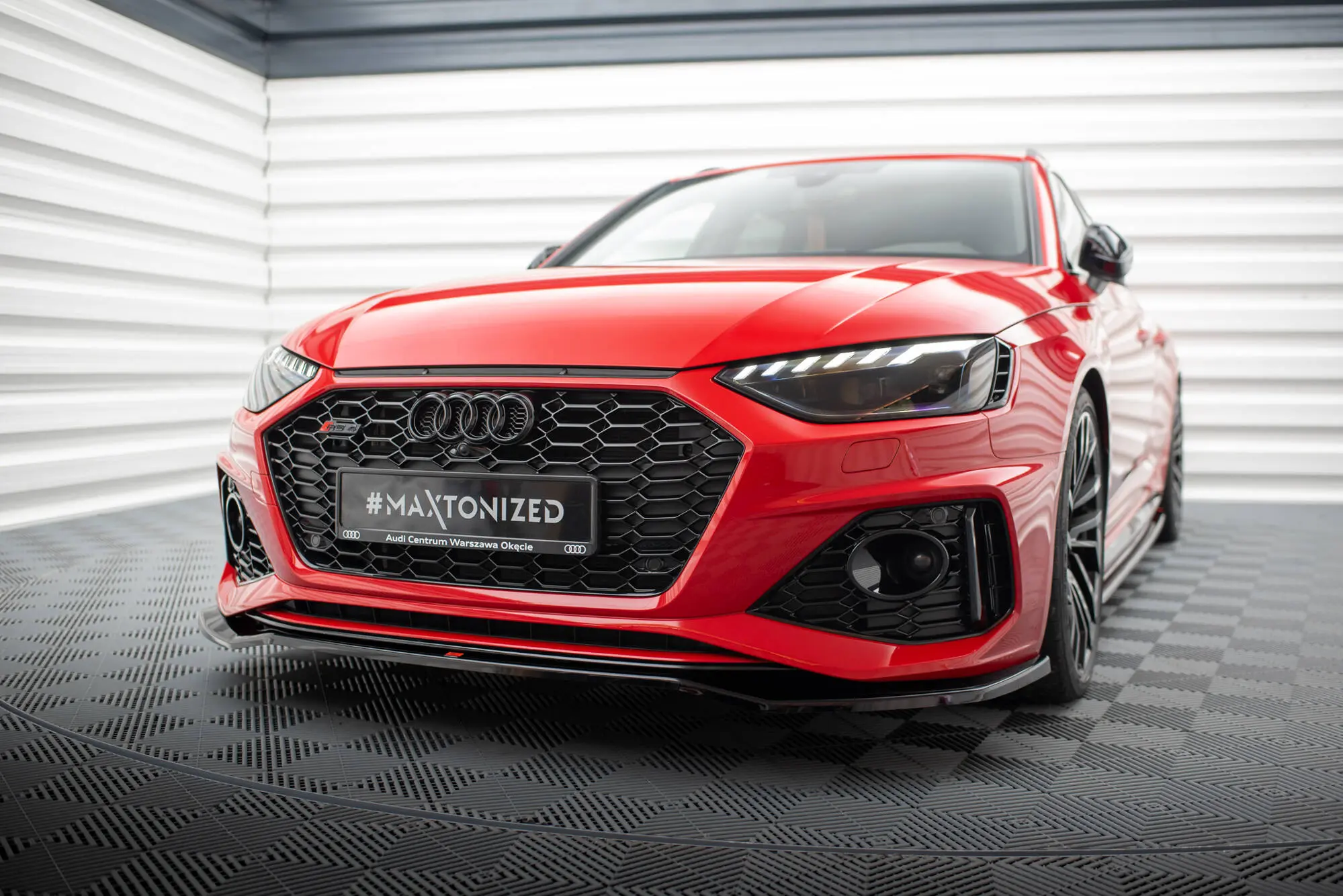Frontspoiler Audi RS4 (B9) facelift 2019 - > | V.1 Glossy Black Edition Image 4