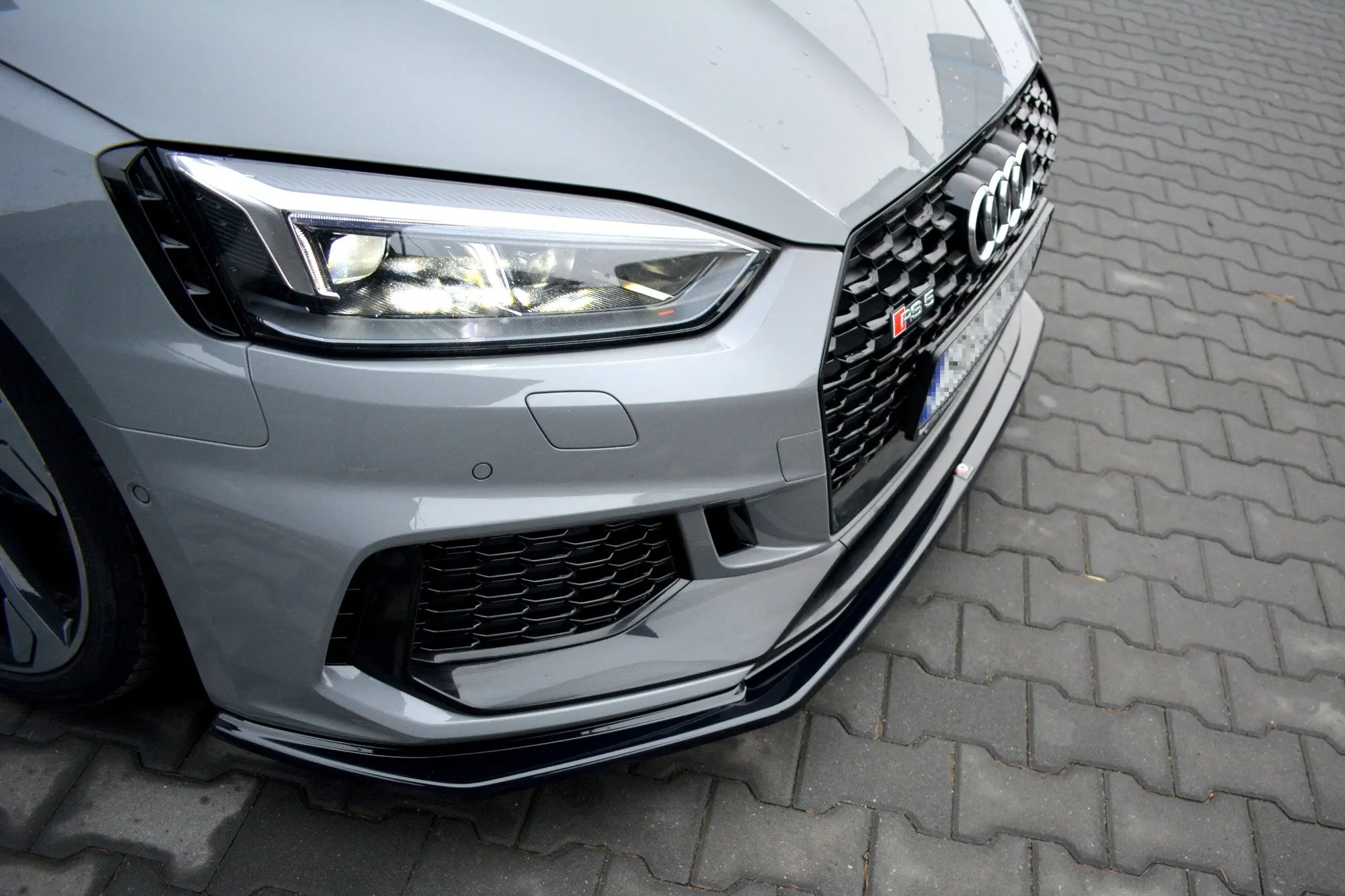Frontspoiler Audi RS5 (F5) Coupe / Sportback 2017-2019 | V.2 Glossy Black Edition – bilde 3