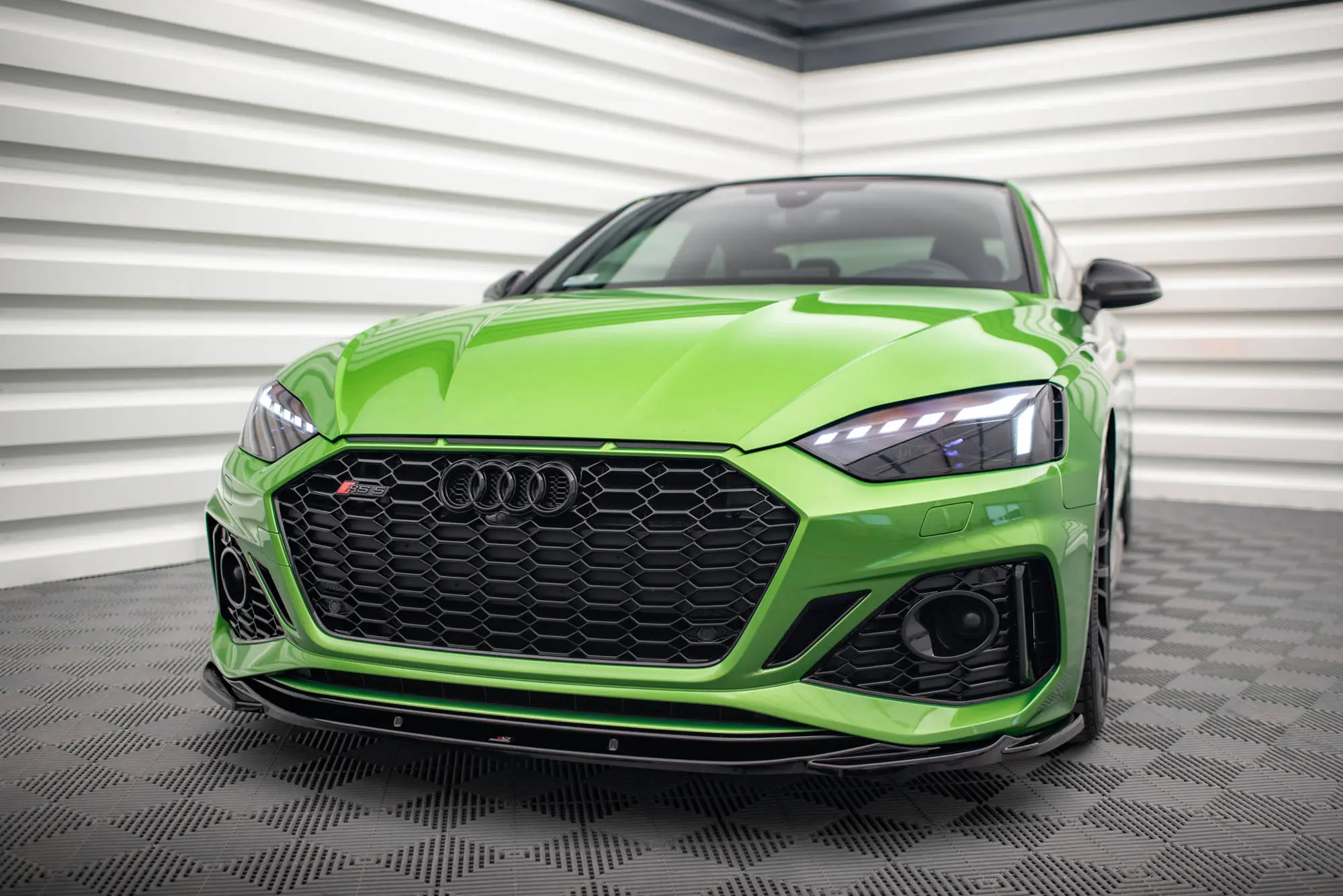 Frontspoiler Audi RS5 (F5) Facelift 2019 -> | V.3 Glossy Black Edition – bilde 3