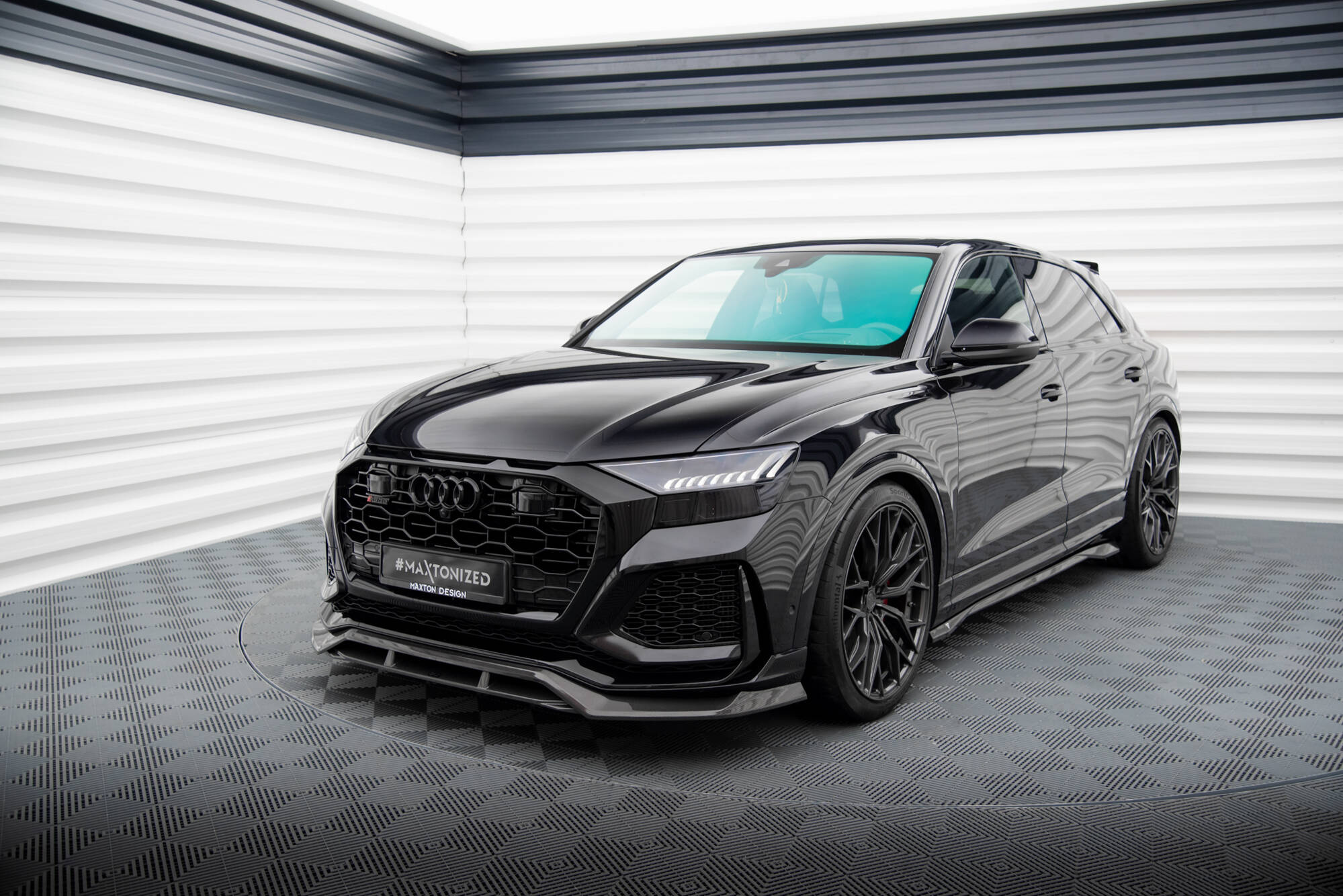 Frontspoiler Audi RSQ8 I 2019 - 2023 | Sport Glossy Black Edition – bilde 3