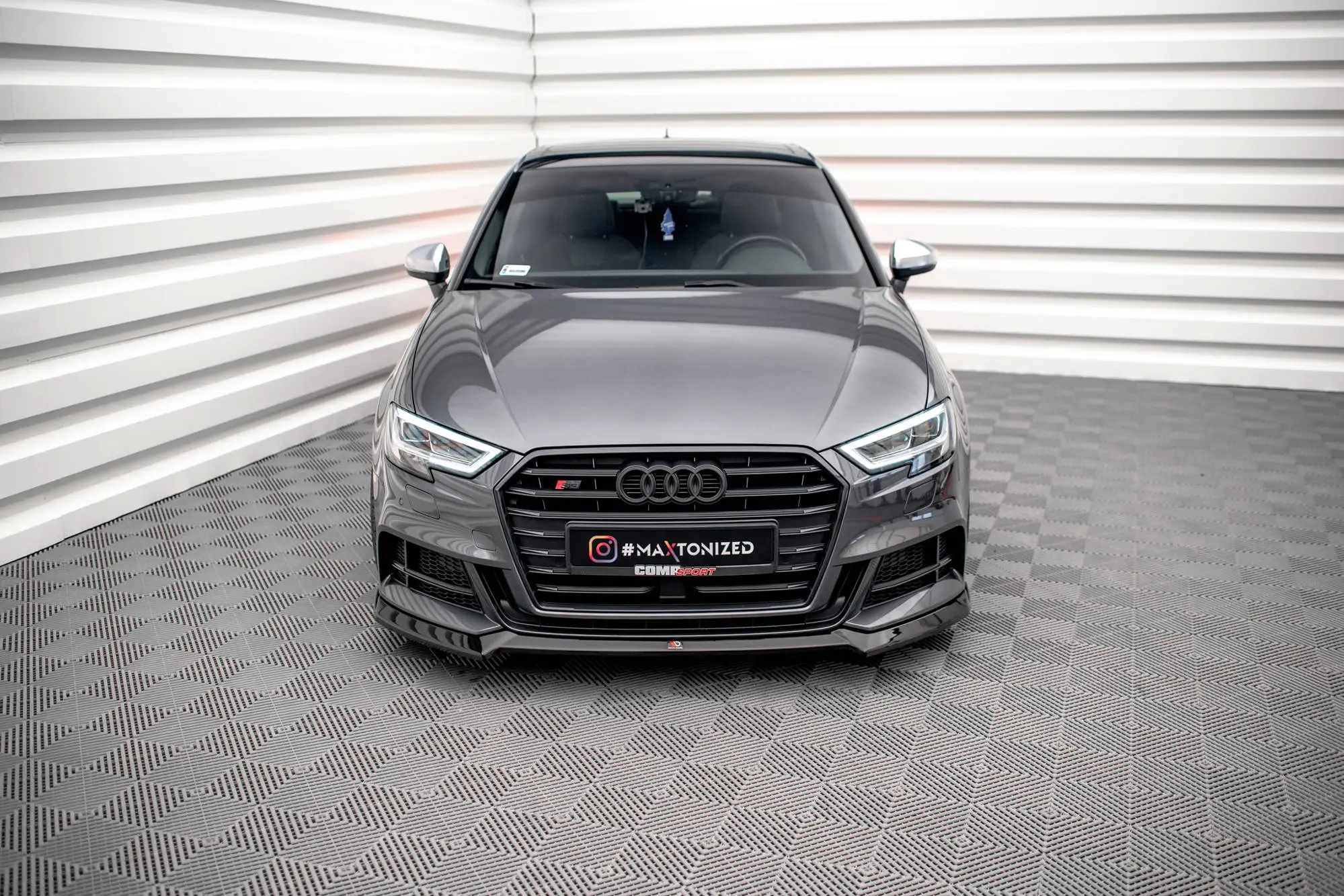 Frontspoiler Audi S3 (8V) Sportback / A3 S-Line (8V) Sportback Facelift 2016 - 2019 | V.3 Glossy Black Edition – bilde 2