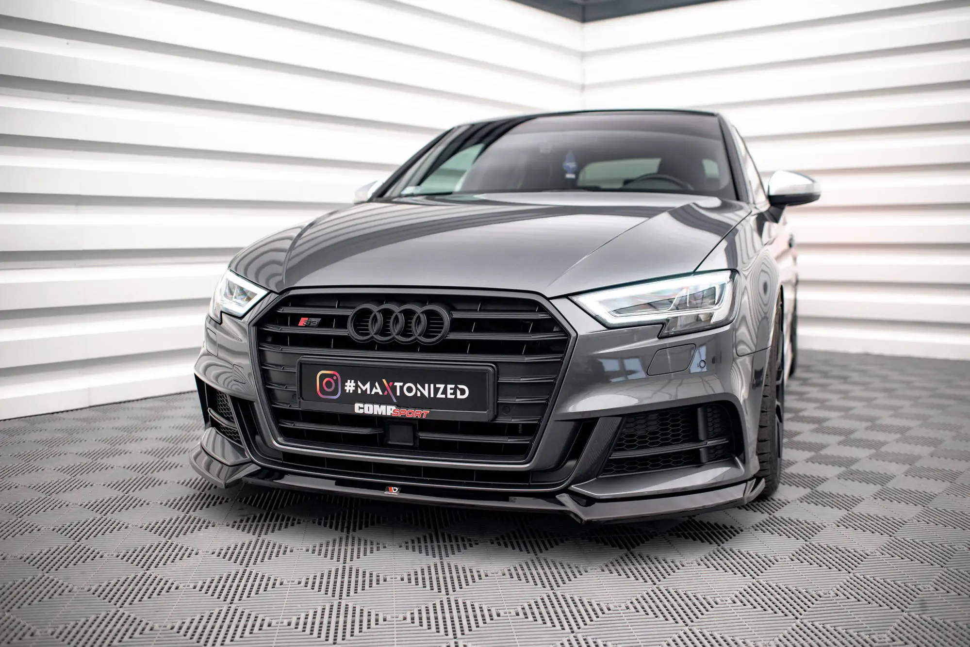 Frontspoiler Audi S3 (8V) Sportback / A3 S-Line (8V) Sportback Facelift 2016 - 2019 | V.3 Glossy Black Edition – bilde 3