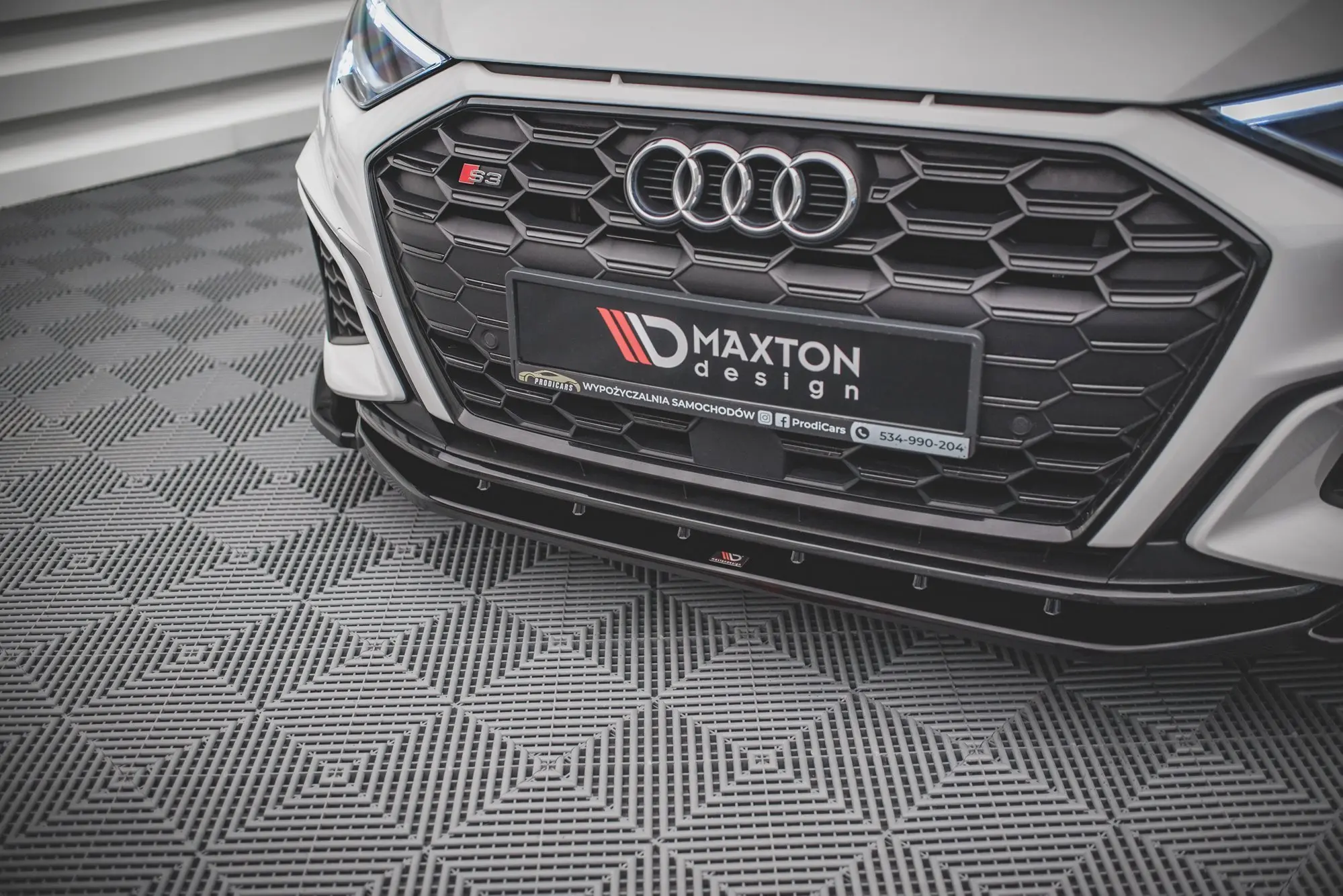 Frontspoiler Audi S3/ A3 S-Line (8Y) 2020 -> | V.4 Glossy Black Edition