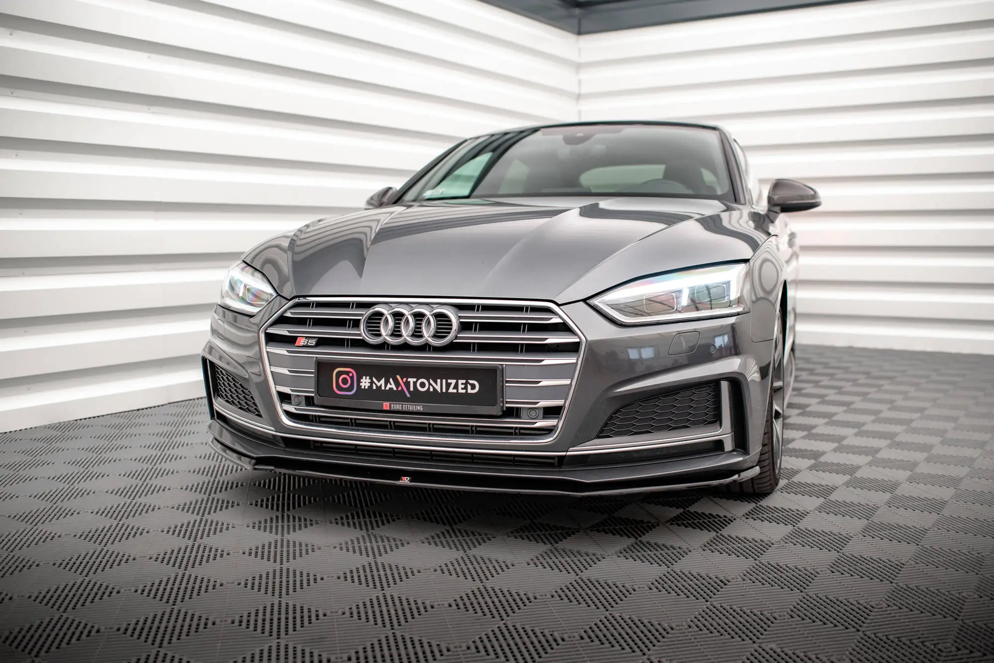 Frontspoiler Audi S5 / A5 S-Line (F5) Coupe / Sportback 2016 -> | V.2 Glossy Black Edition – bilde 2