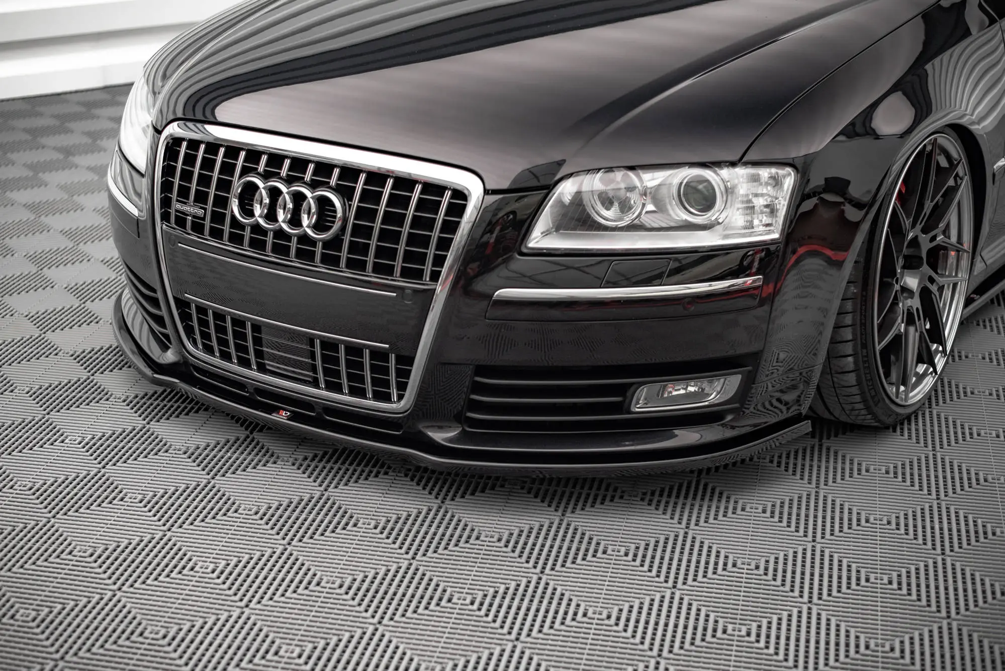 Frontspoiler Audi S8 D3 2006 - 2010 | Glossy Black Edition