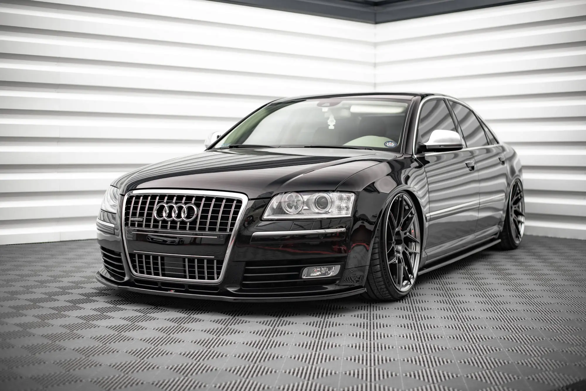 Frontspoiler Audi S8 D3 2006 - 2010 | Glossy Black Edition – bilde 3