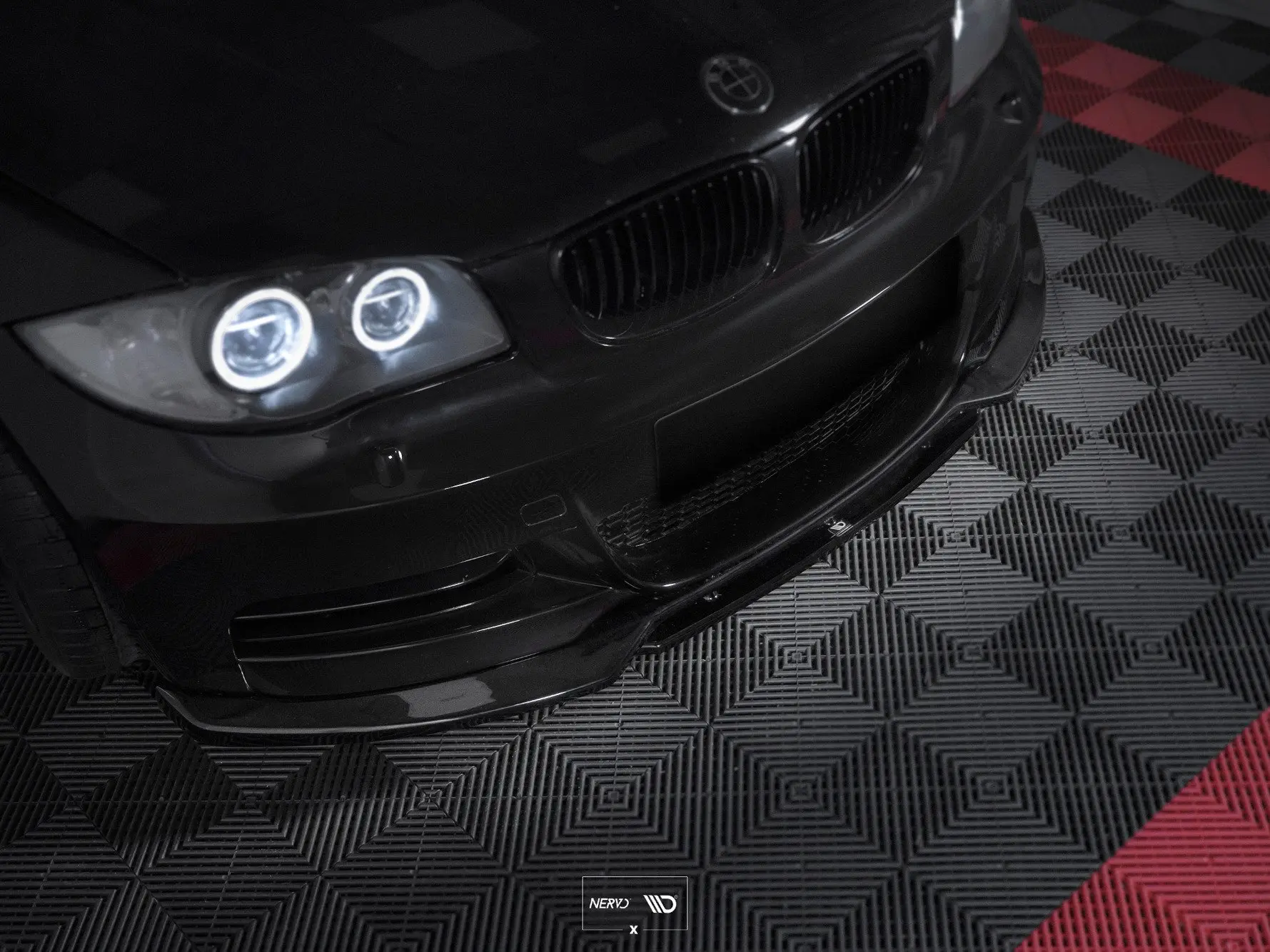 Frontspoiler BMW 1 (E82) M-pakke Facelift 2007-2013 | V.1 Glossy Black Edition – bilde 2