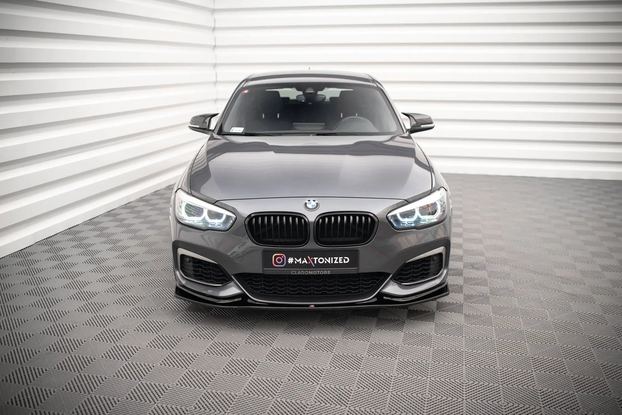 Frontspoiler BMW 1 ((F20 / F21) M Power LCI 2015 - 2019 | V.3 Glossy Black Edition – bilde 2