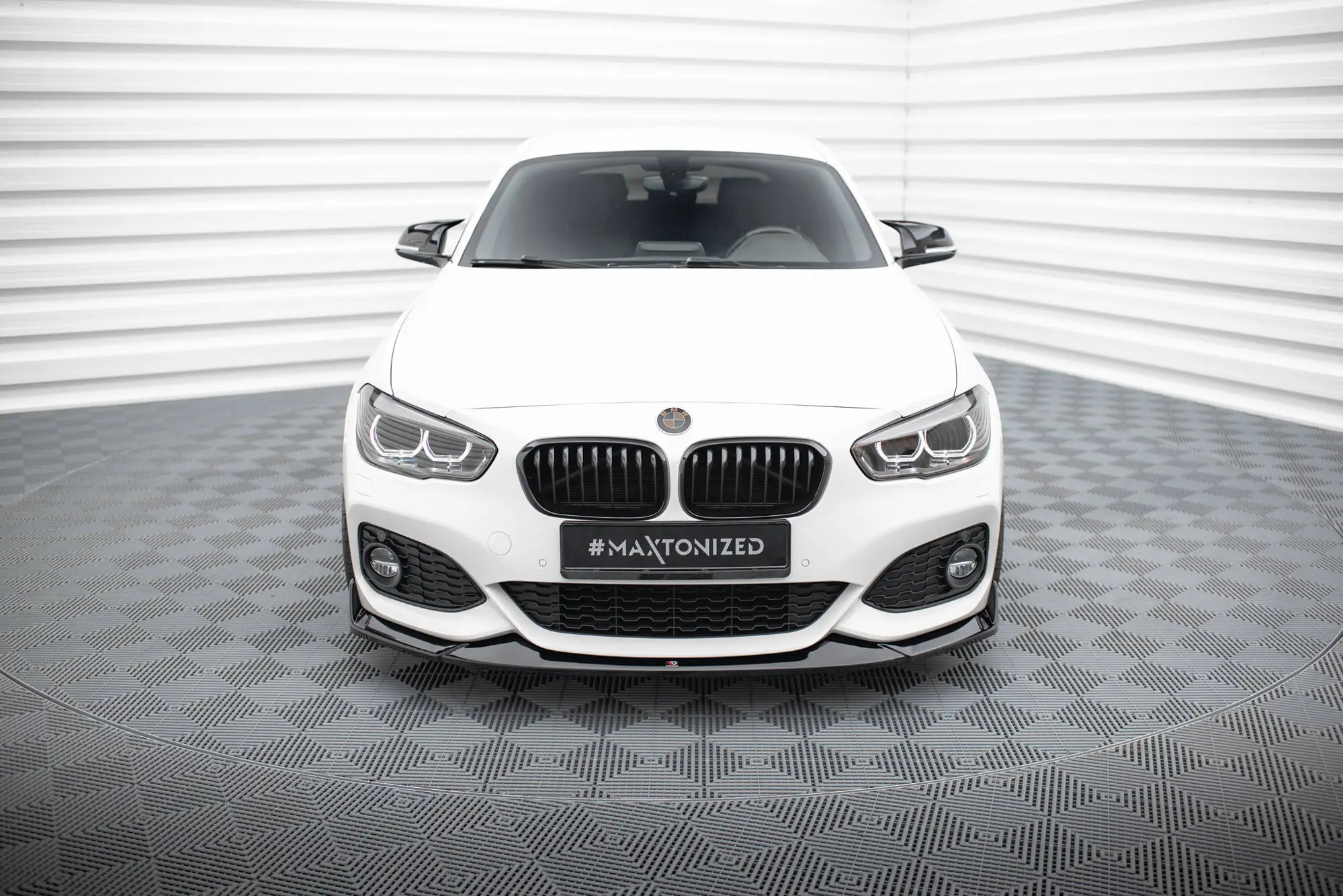 Frontspoiler BMW 1 (F20) LCI 2015 - 2019 / BMW M140i facelift 2017 - 2019 | V.4 CSL Look Glossy Black Edition – bilde 2