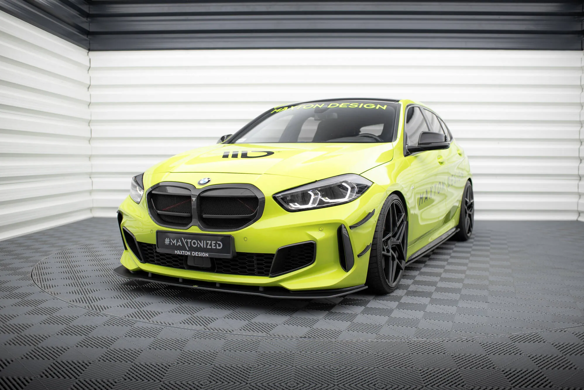 Frontspoiler BMW 1 (F40) M-Pack / BMW M135i (F40) 2019 - 2024 | Street Pro Black Edition