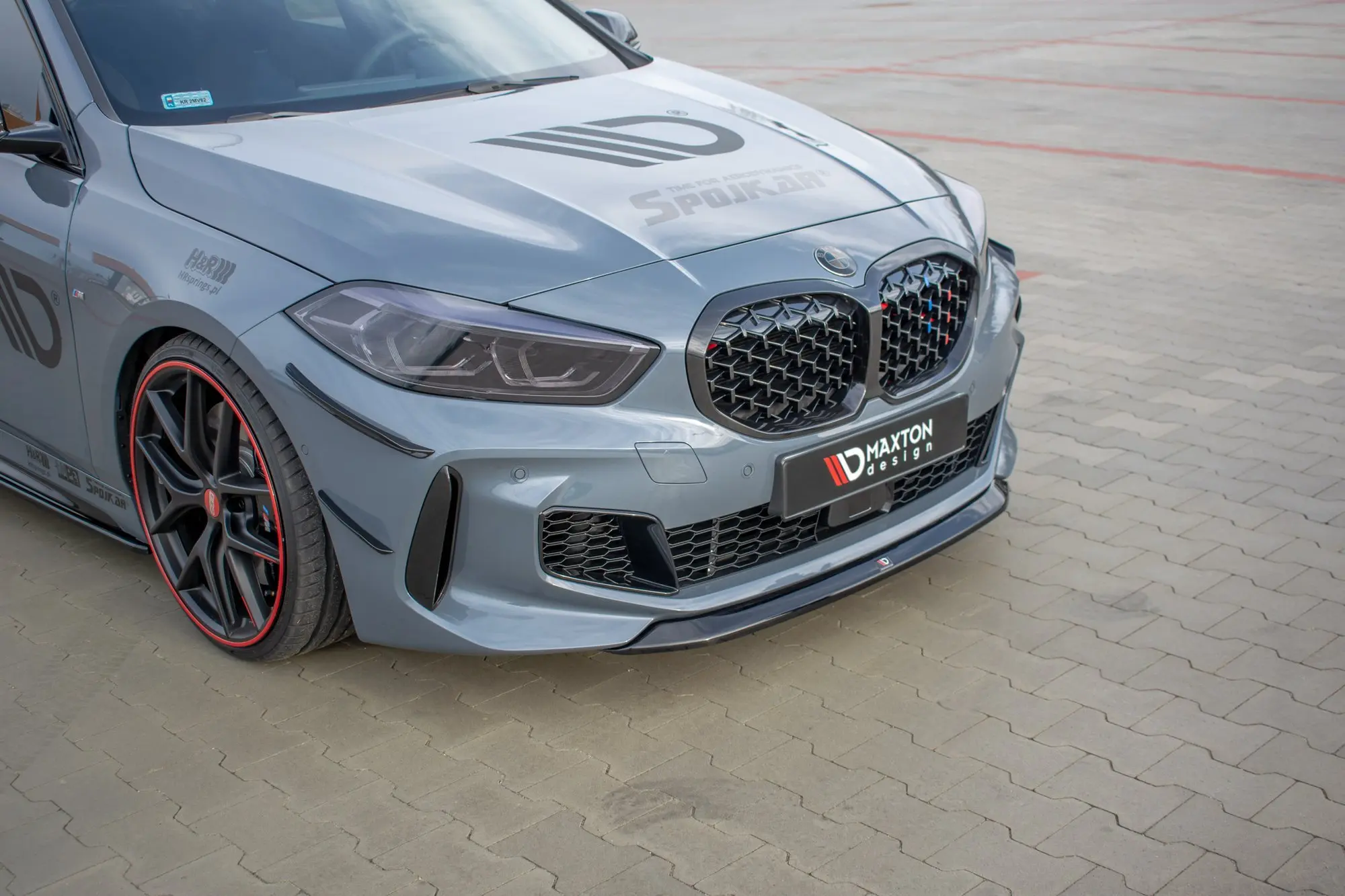 Frontspoiler BMW 1 (F40) M-Pack / M135i 2019 - 2024  | V.2 Glossy Black Edition – bilde 4