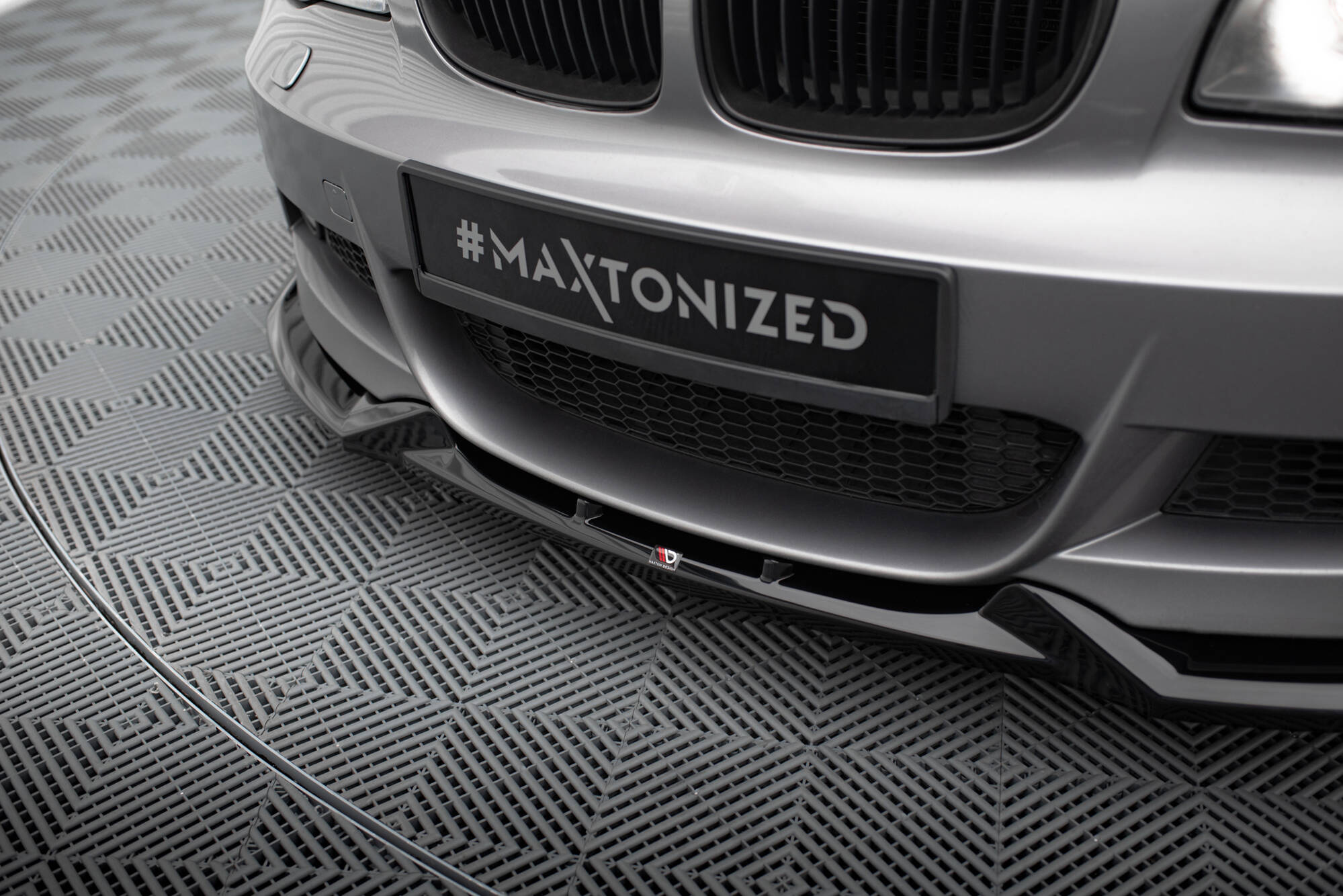 Frontspoiler BMW 1 M-Pack (E82) 2007 - 2011 | Sport Glossy Black Edition V1 – bilde 3