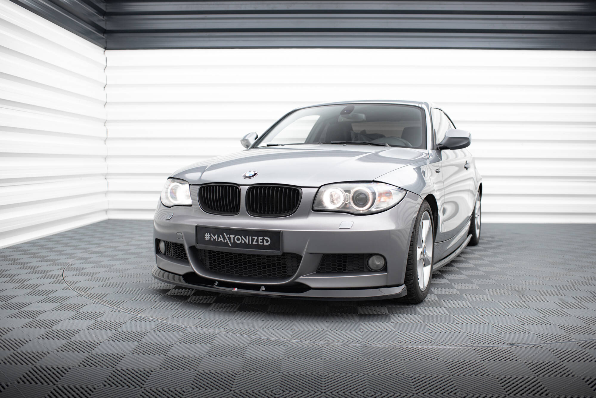 Frontspoiler BMW 1 M-Pack (E82) 2007 - 2011 | Sport Glossy Black Edition V2