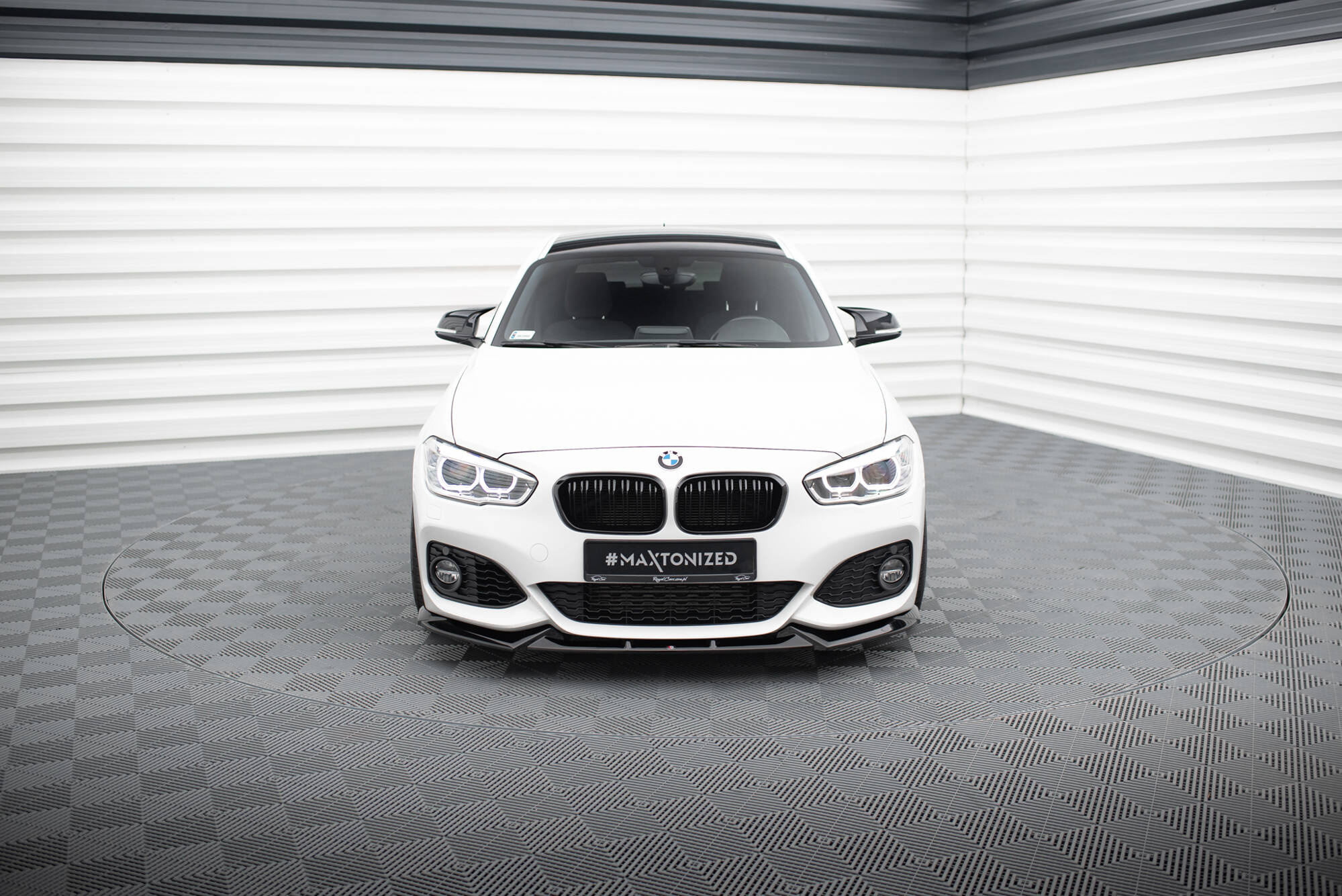 Frontspoiler BMW 1 M-Pack (F20) Facelift 2015 - 2019 | Sport Glossy Black Edition V5 – bilde 2
