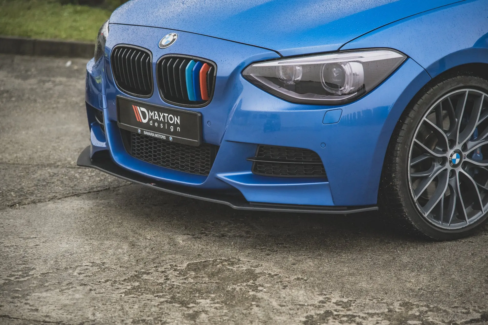Frontspoiler BMW 1 M135i (F20 / F21) 2011-2015 | Street Pro Black Edition – bilde 3