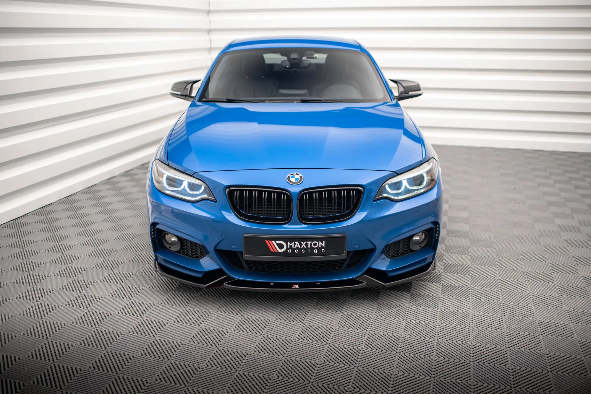 Frontspoiler BMW 2 (F22) M-Pakke 2013-2019 | V.2 Glossy Black Edition – bilde 4