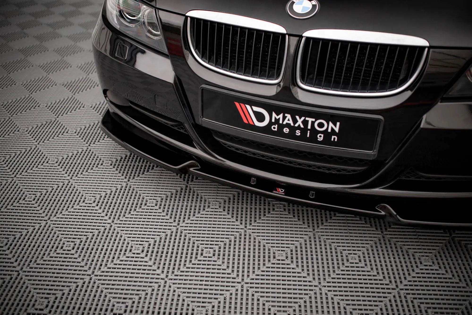 Frontspoiler BMW 3 (E90 / E91) 2004-2008 | V.1 Glossy Black Edition