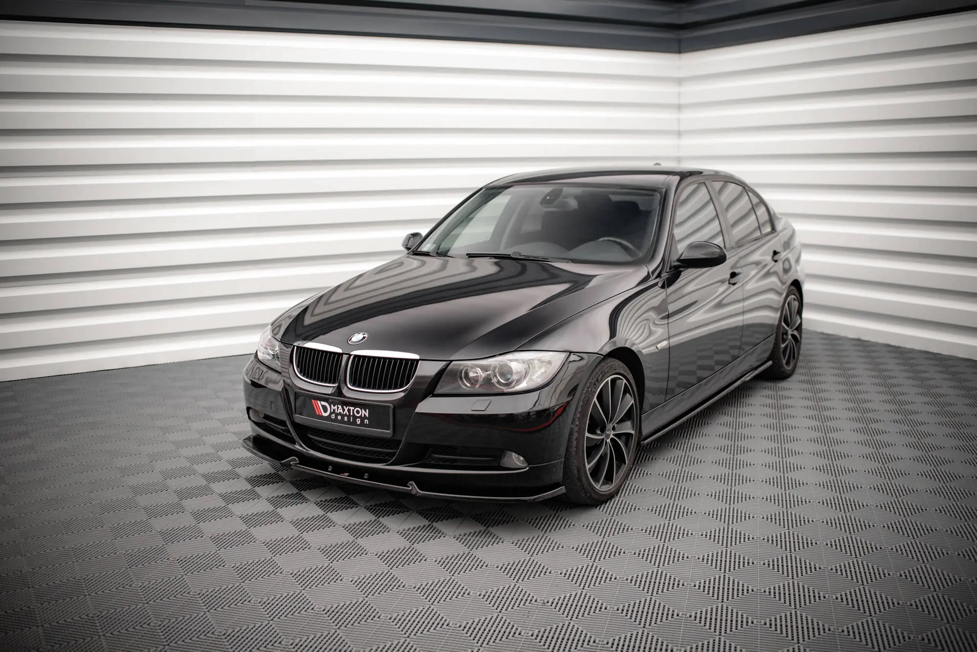Frontspoiler BMW 3 (E90 / E91) 2004-2008 | V.1 Glossy Black Edition – bilde 2