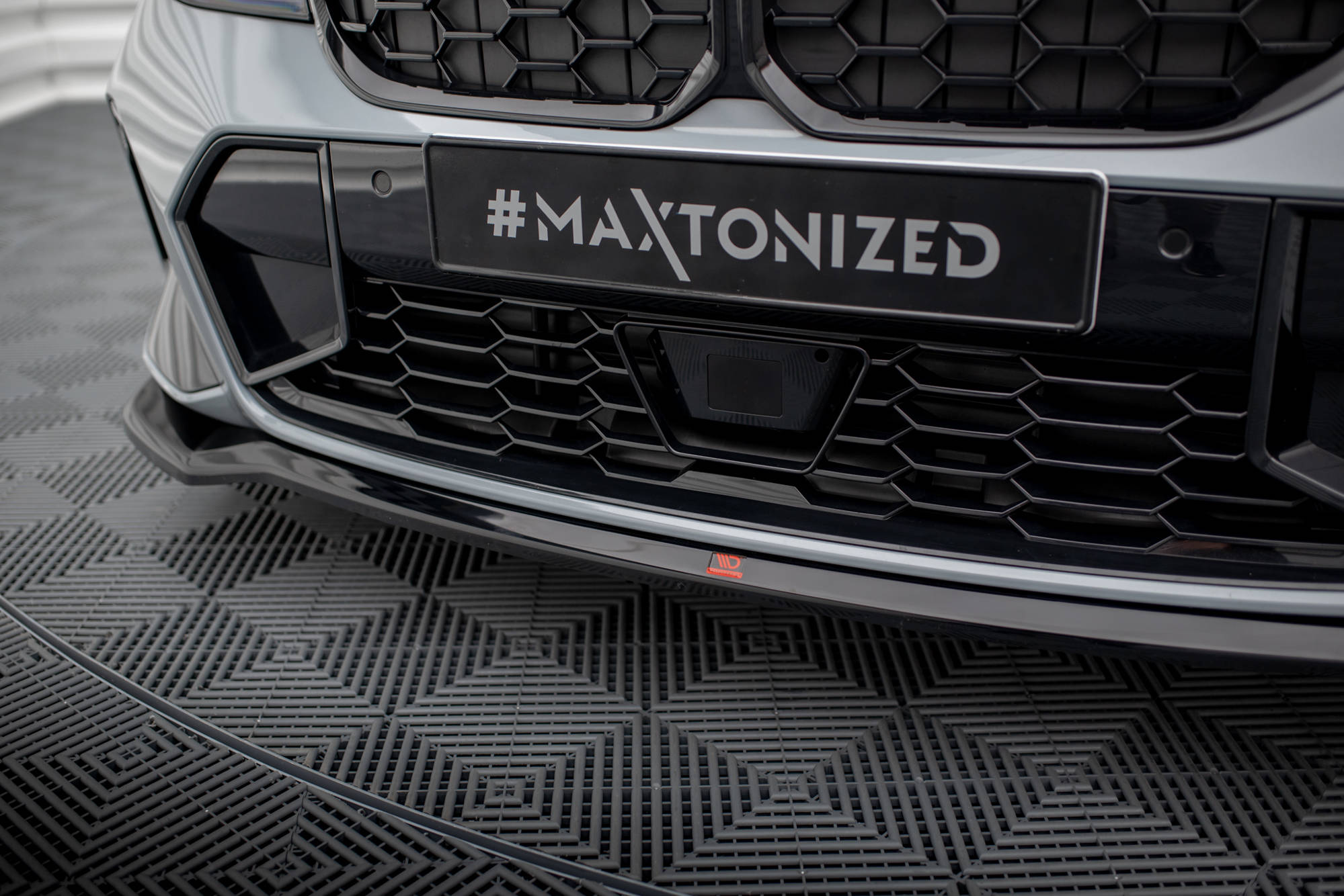 Frontspoiler BMW 3 M340i (G20 / G21) / BMW 3 (G20 / G21 ) M-Pakke Facelift 2022-> | V.2 Glossy Black Edition