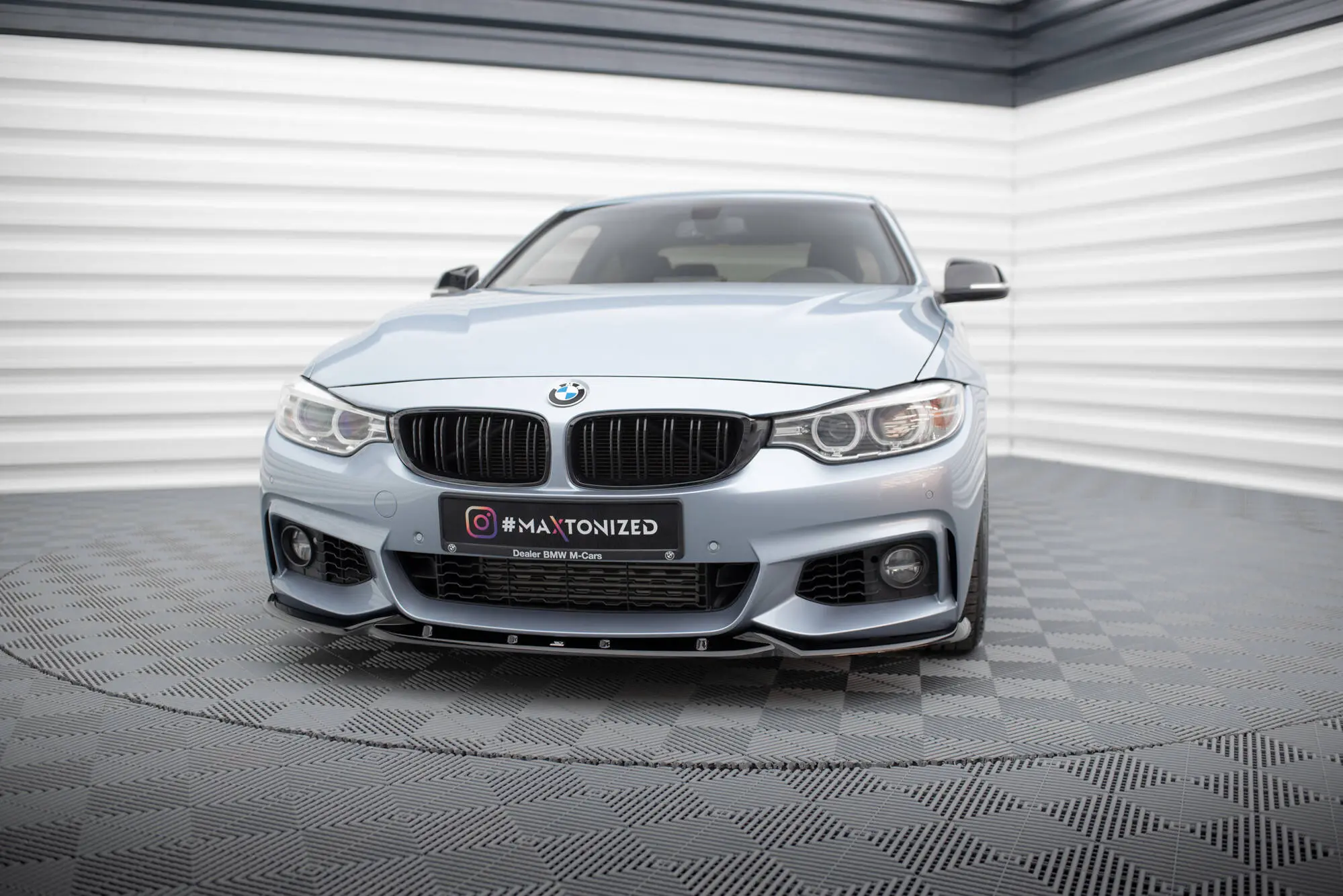 Frontspoiler BMW 4 Coupe (F32) M-Pakke 2013 - 2020 | V.3 Glossy Black Edition – bilde 4
