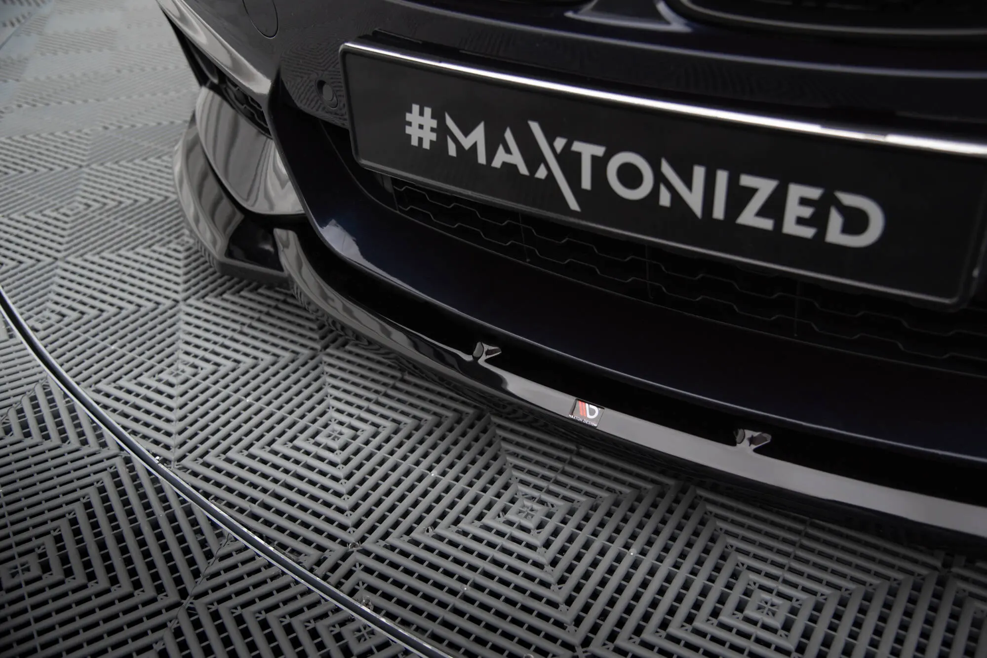 Frontspoiler BMW 4 Gran Coupe (F36) M-Pakke 2014 -2017 | V.2 Glossy Black Edition – bilde 4