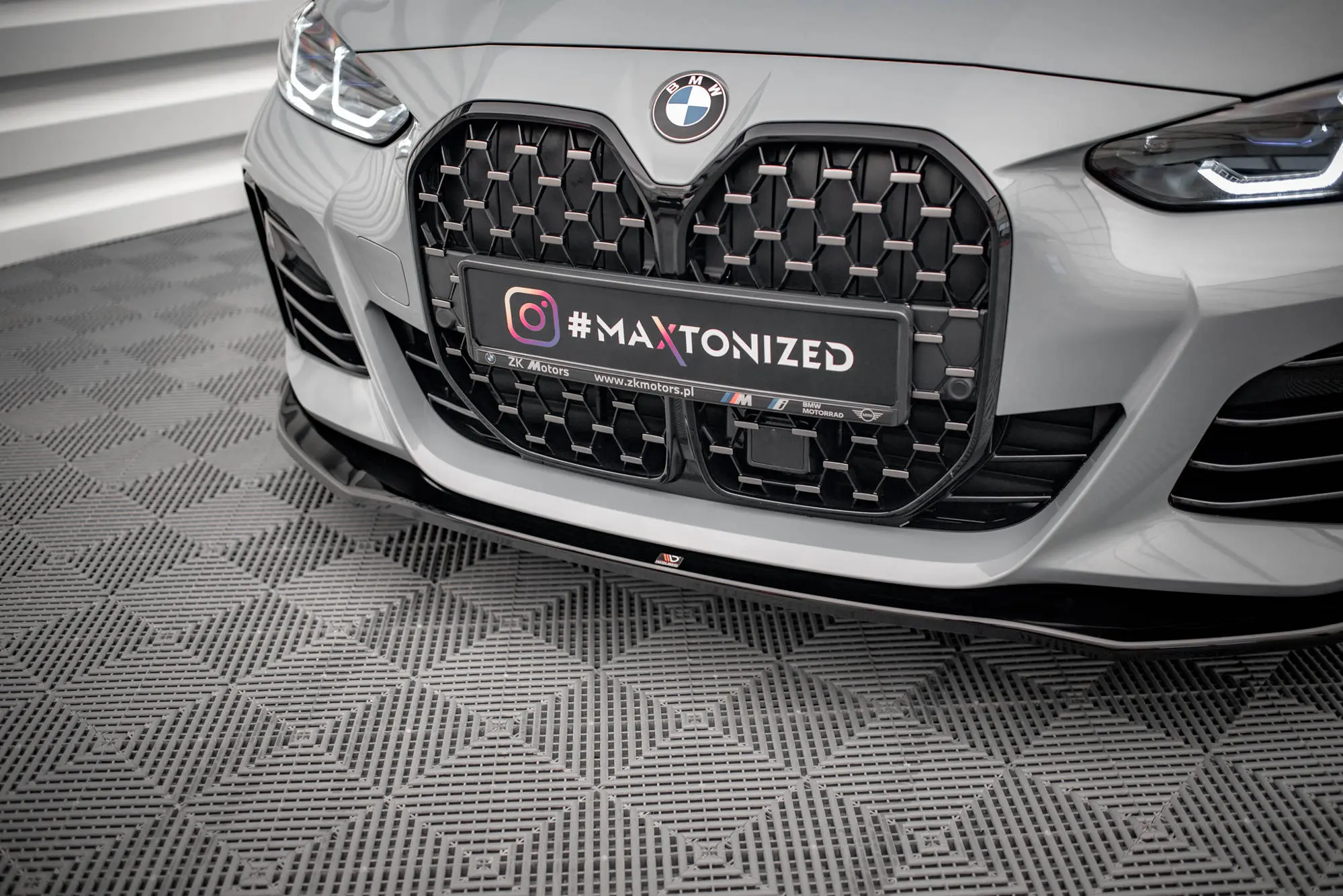 Frontspoiler BMW 4 Gran Coupe (G26) / BMW i4 (G26) M-Pakke 2021-> | V.1 Glossy Black Edition Image 1