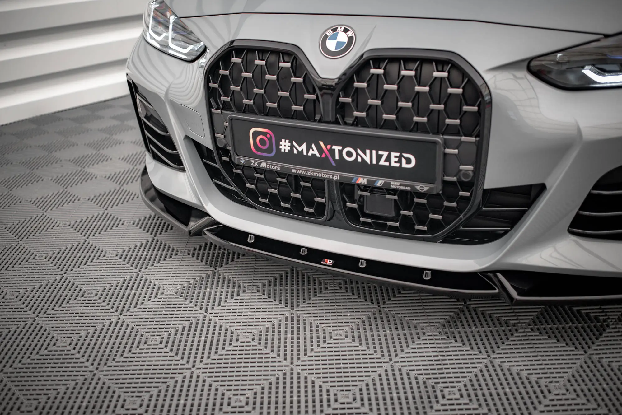 Frontspoiler BMW 4 Gran Coupe (G26) / BMW i4 (G26) M-Pakke 2021-> | V.2 Glossy Black Edition