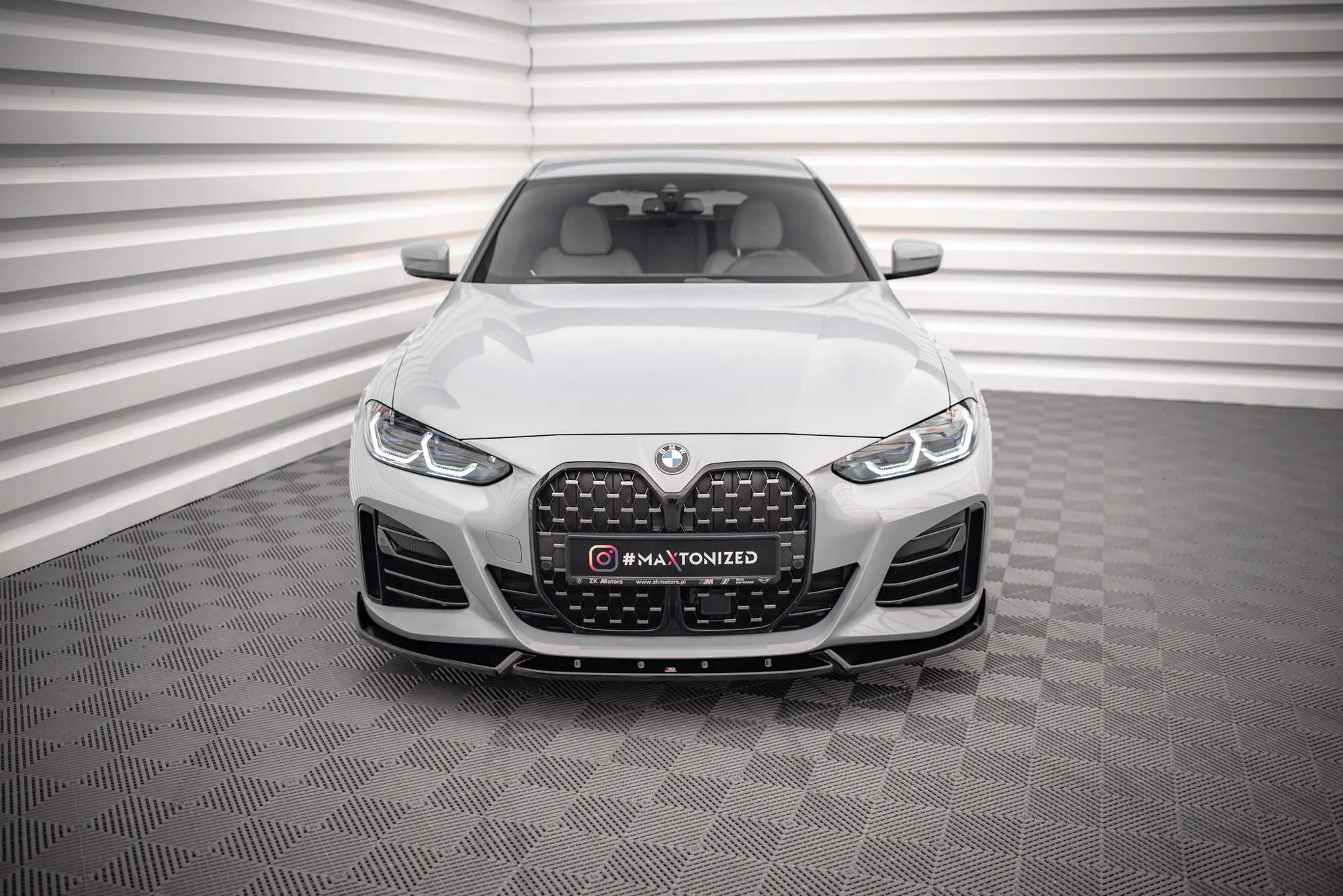 Frontspoiler BMW 4 Gran Coupe (G26) / BMW i4 (G26) M-Pakke 2021-> | V.2 Glossy Black Edition – bilde 3