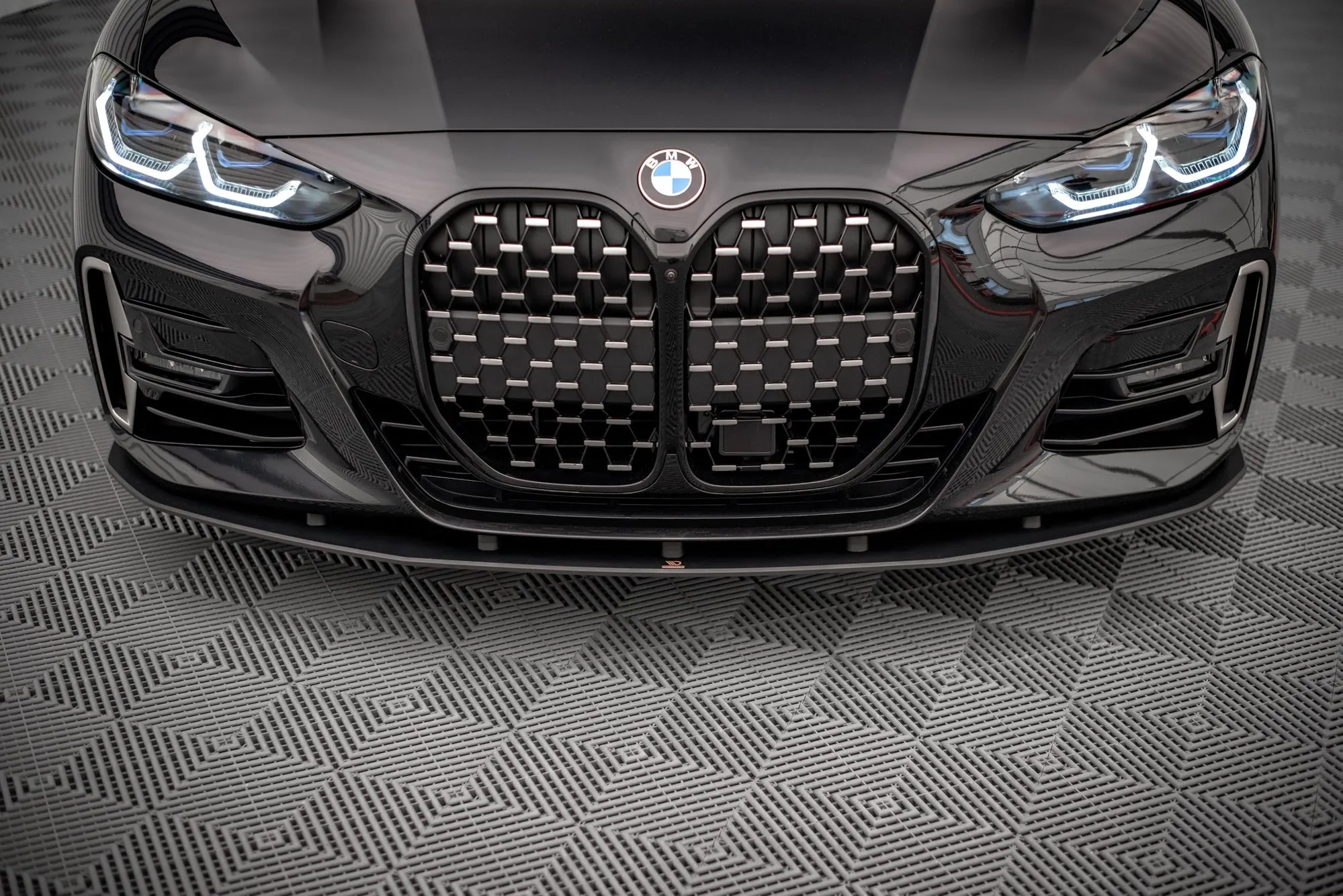 Frontspoiler BMW 4 (M-Pack/M440i) (G22/G23) 2020 -> | Street Pro Black Edition