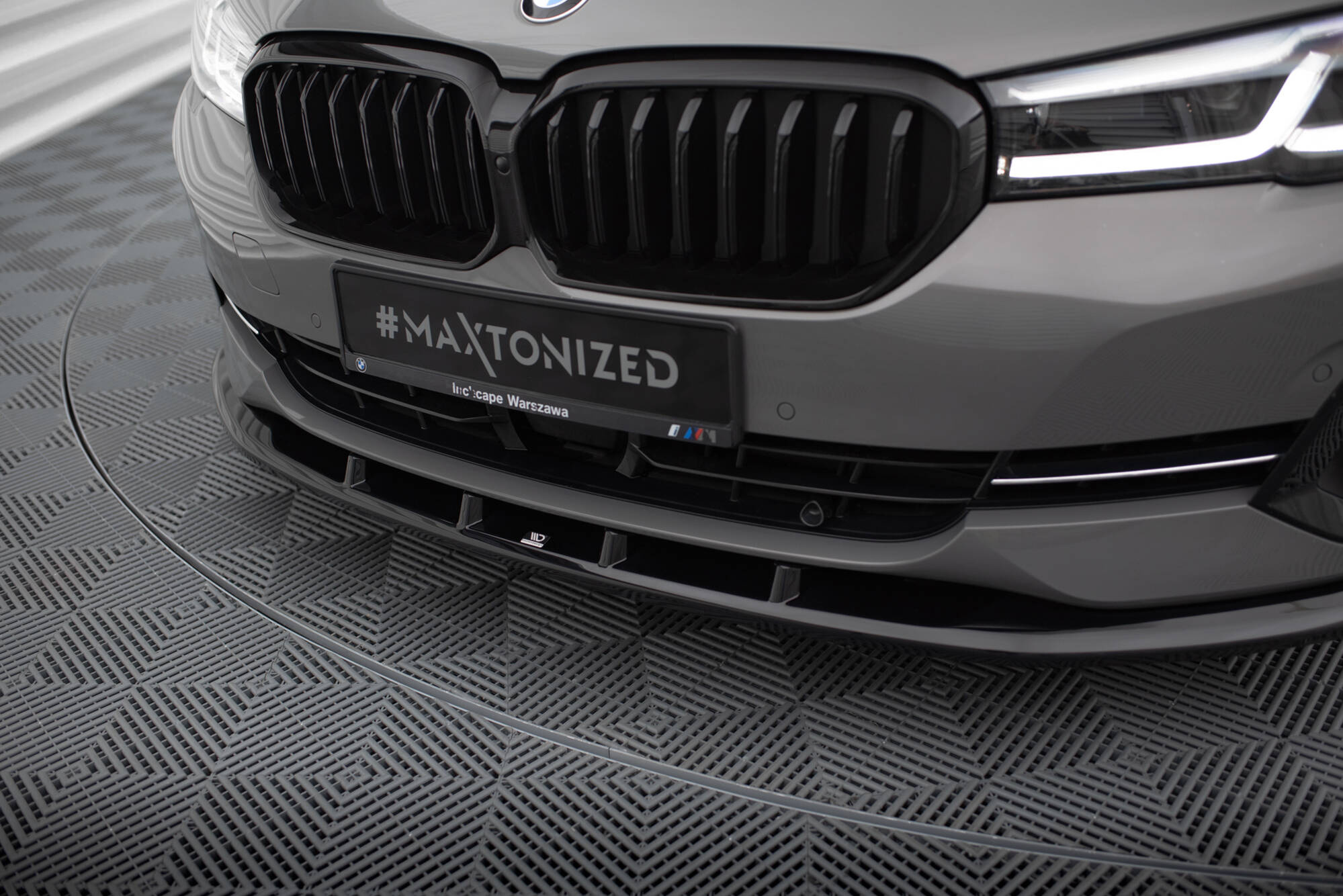 Frontspoiler BMW 5 (G30/G31) Facelift 2020 - 2023 | Sport Glossy Black Edition V1 – bilde 3