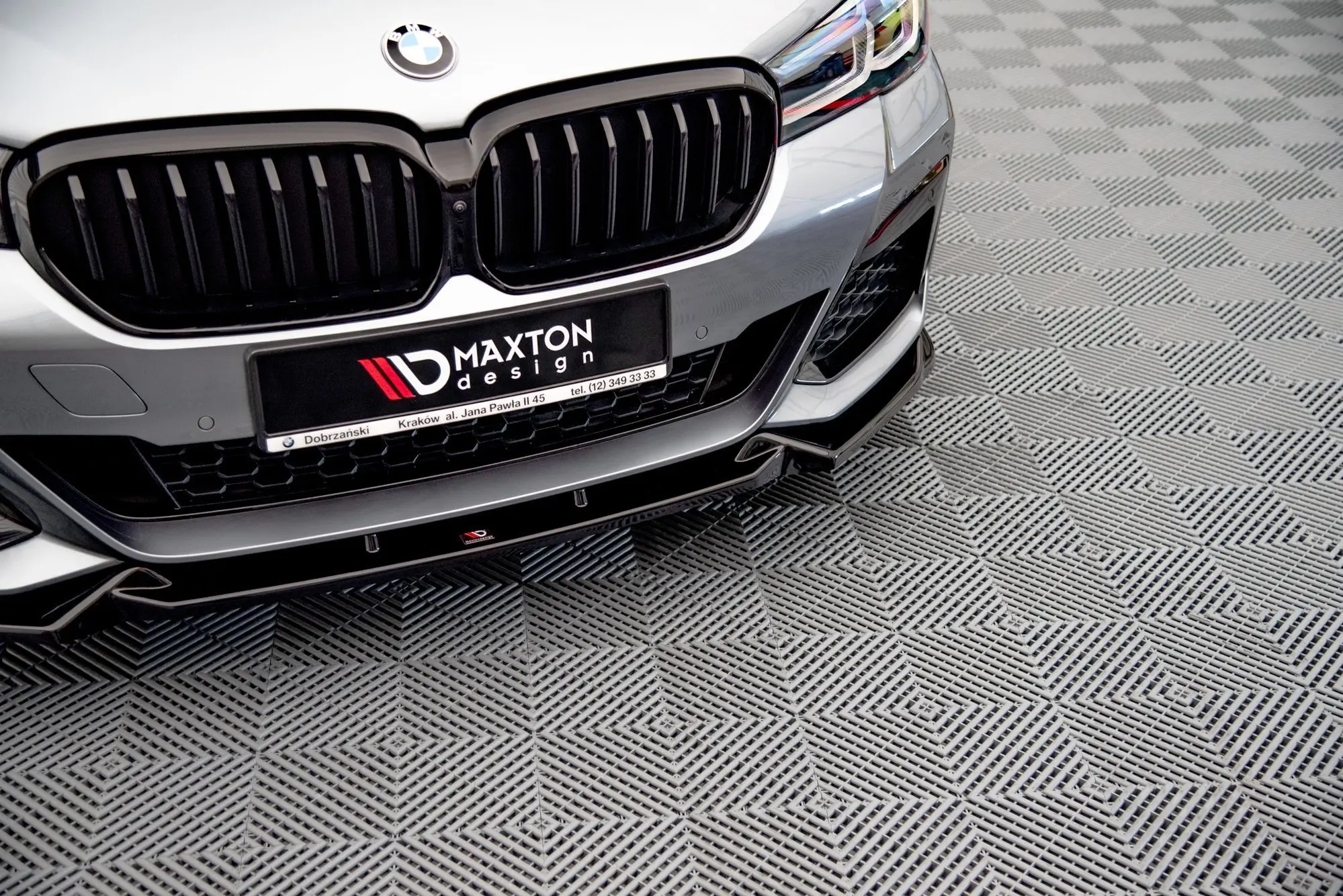 Frontspoiler BMW 5 (G30 / G31) M-Pakke Facelift 2020 - 2023 | V.1 Glossy Black Edition
