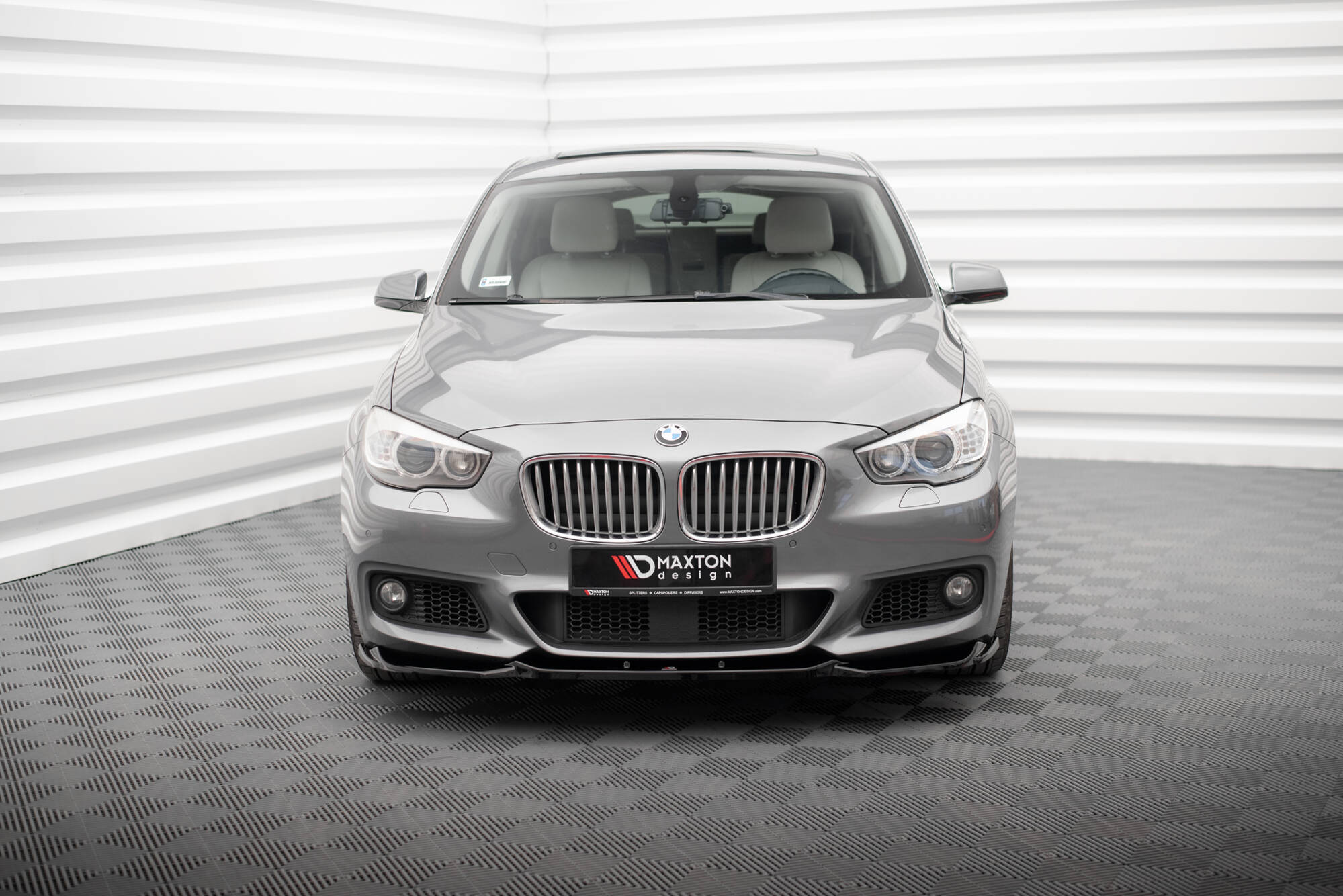 Frontspoiler BMW 5 Gran Turismo (F07) M-Pack 2009 - 2013 | Glossy Black Edition – bilde 3