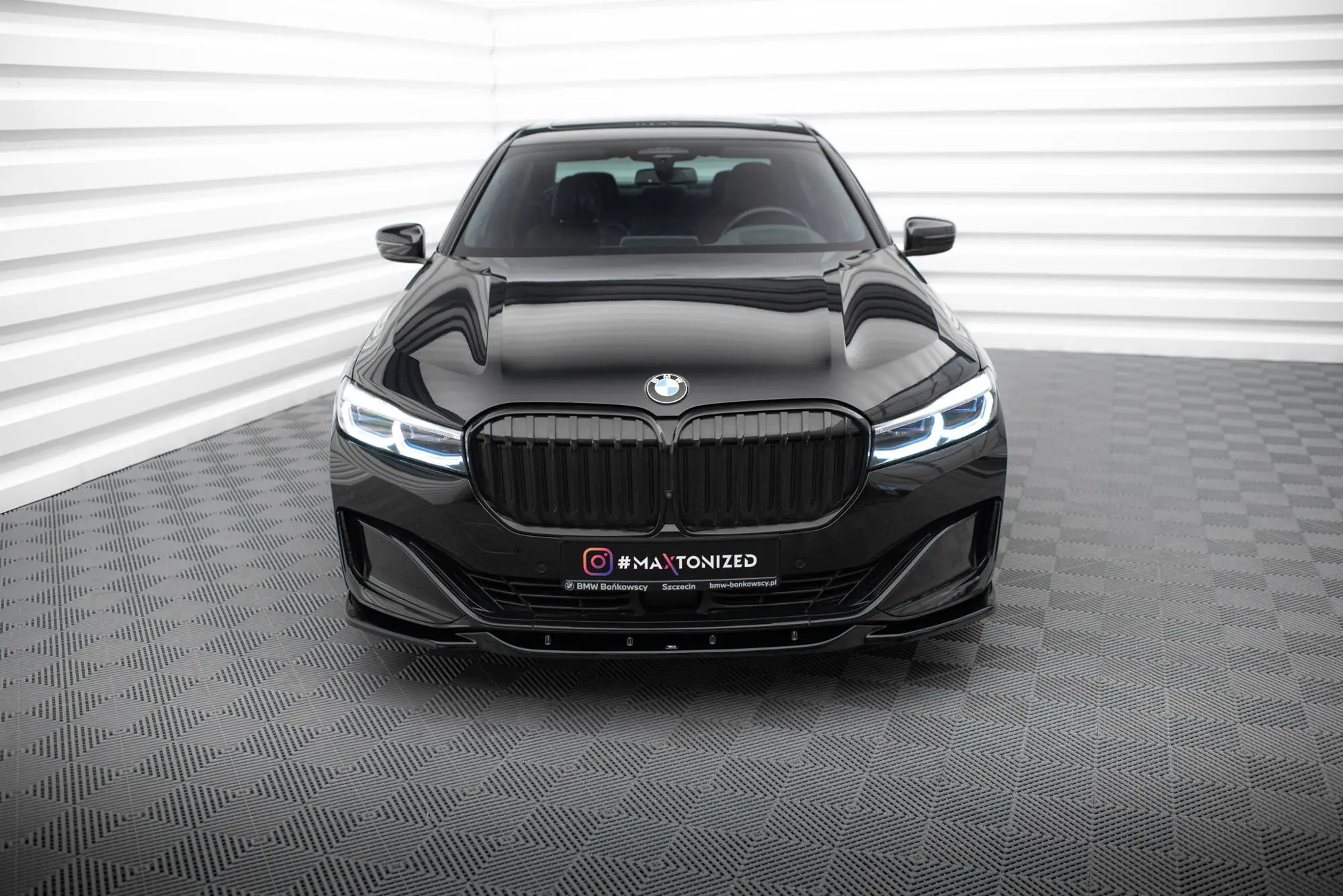 Frontspoiler BMW 7 (G11) facelift 2019 - 2022 | V.2 Glossy Black Edition – bilde 3