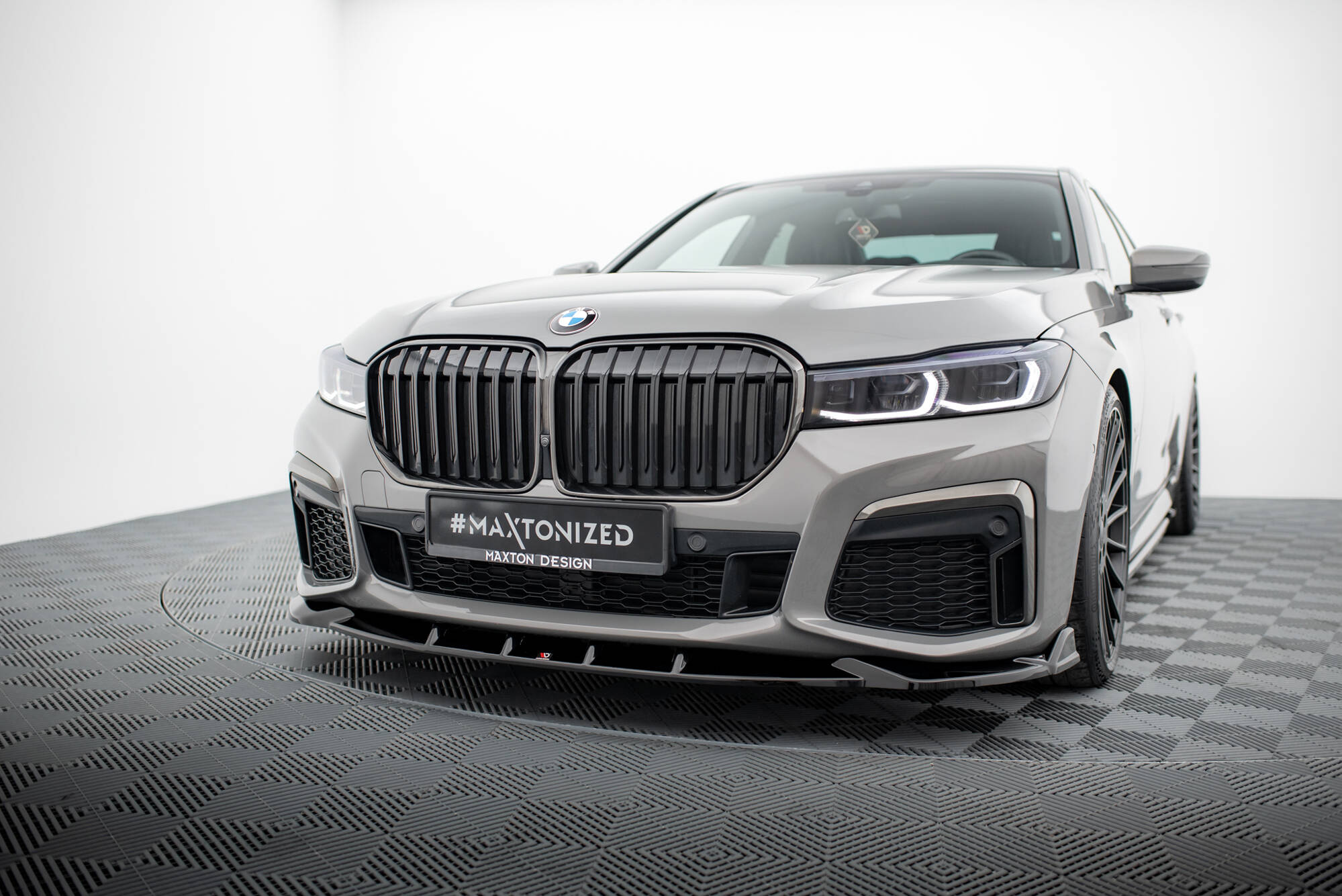Frontspoiler BMW 7 (G11/G12) M-Pack Facelift 2019 - 2022 | Sport Glossy Black Edition V5