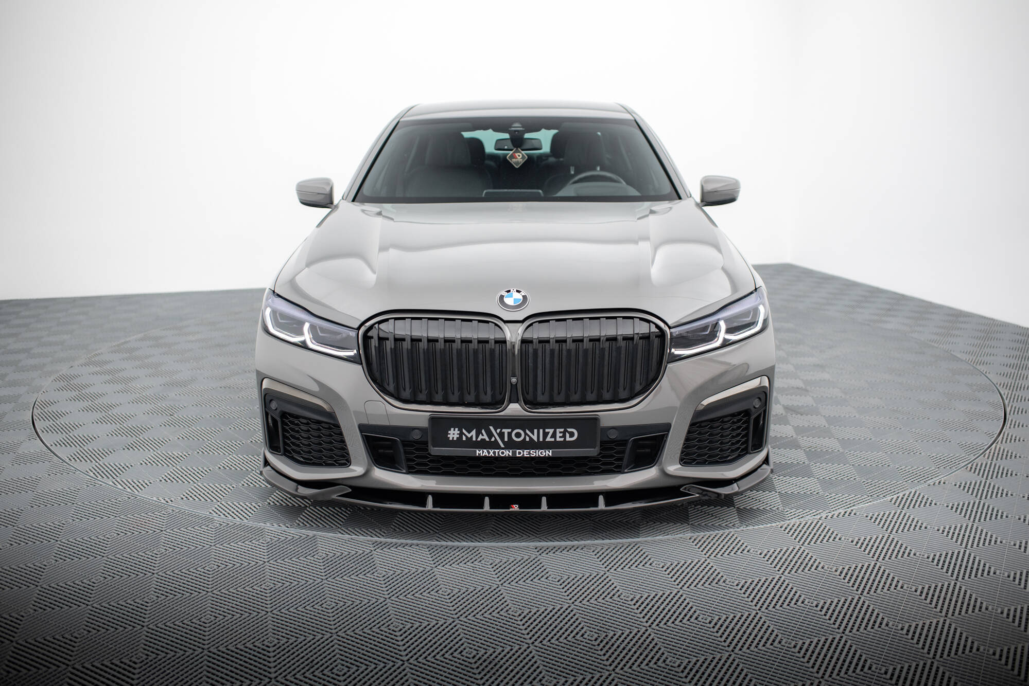 Frontspoiler BMW 7 (G11/G12) M-Pack Facelift 2019 - 2022 | Sport Glossy Black Edition V5 – bilde 2