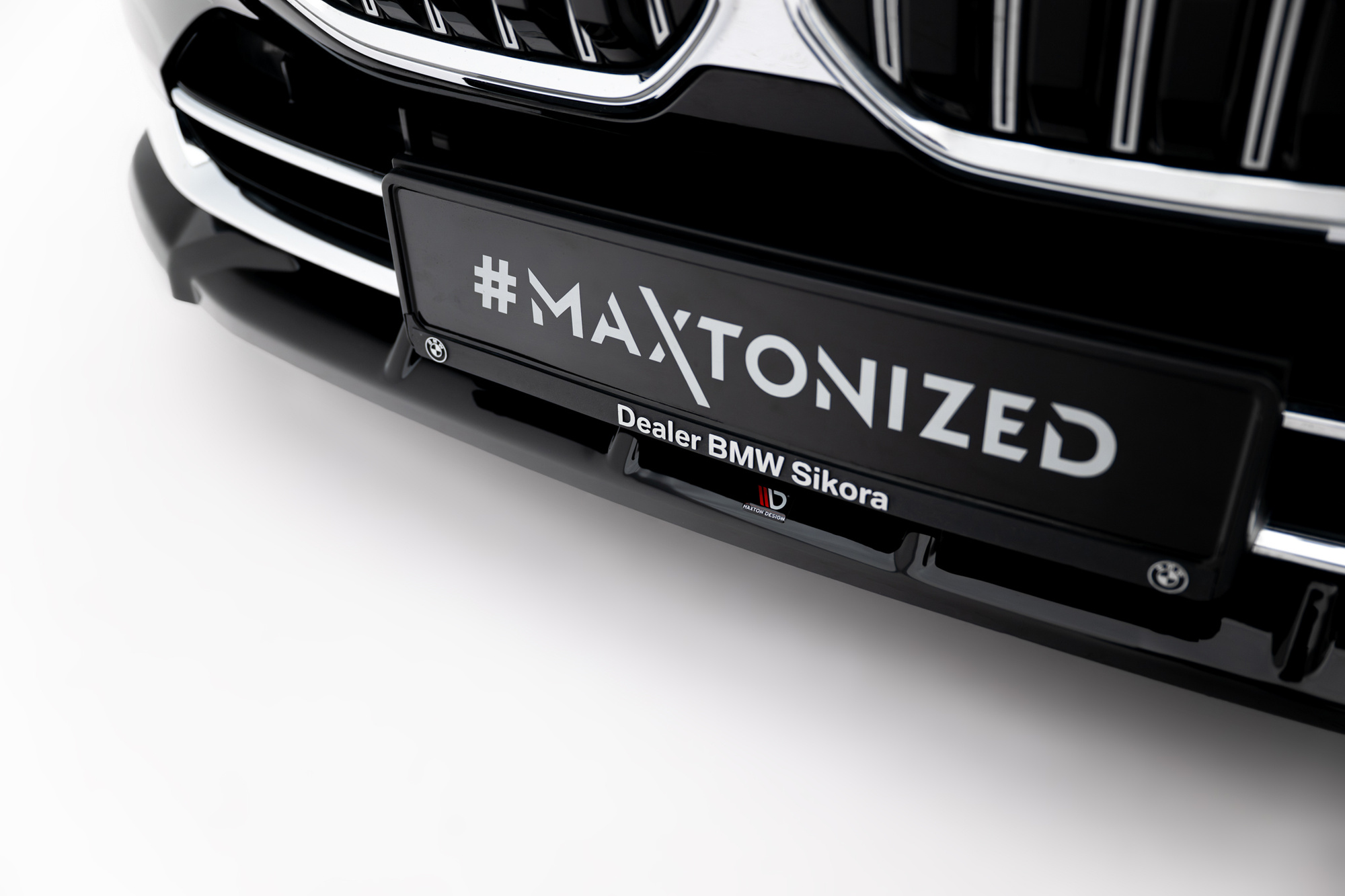 Frontspoiler BMW 7 (G70) 2022 -> | V1 Sport Glossy Black Edition – bilde 3
