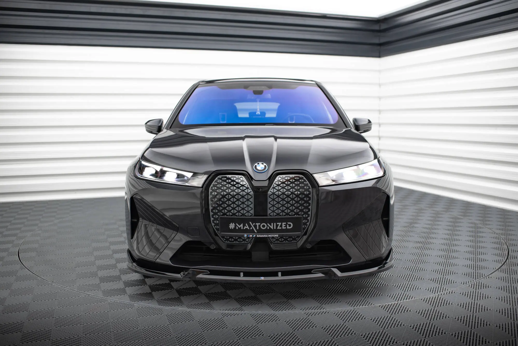 Frontspoiler BMW iX (I20) M-Pack 2021 -> | V.1 Glossy Black Edition – bilde 3