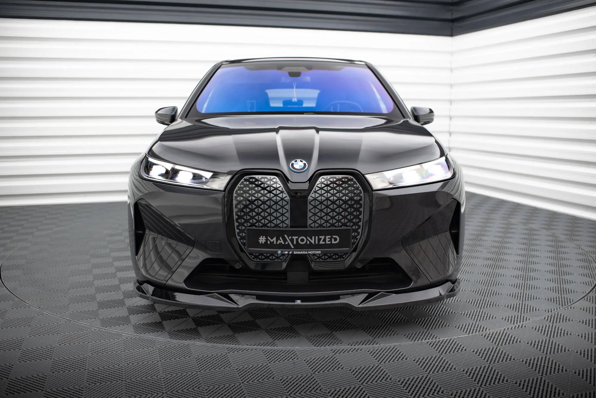 Frontspoiler BMW iX (I20) M-Pack 2021 -> | V.2 Glossy Black Edition Image 3