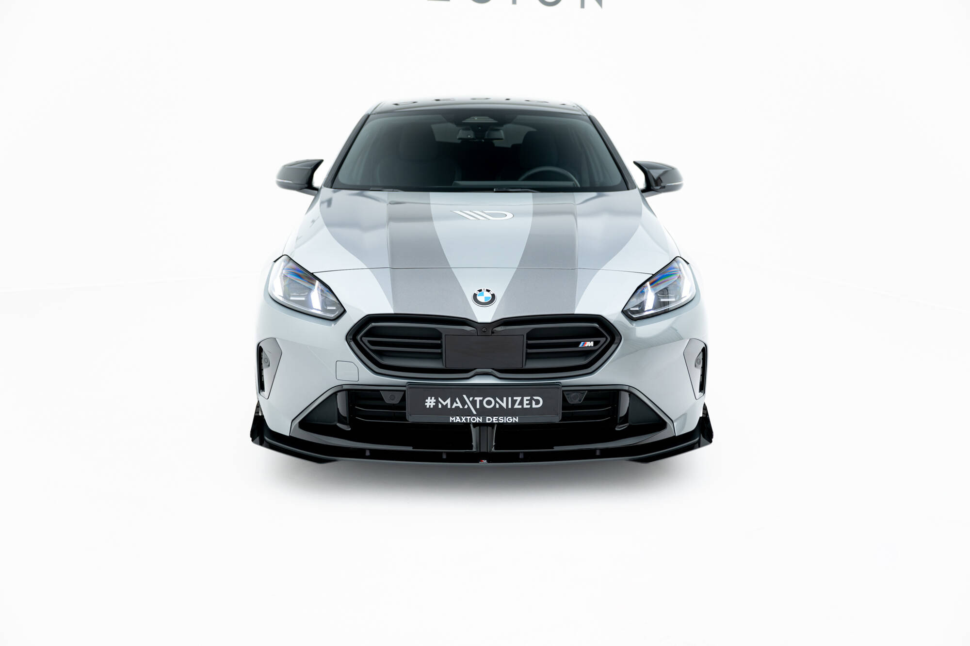 Frontspoiler BMW M135i (F70) 2024 -> | + Sideskjørt Splitters Sport Glossy Black Edition – bilde 6