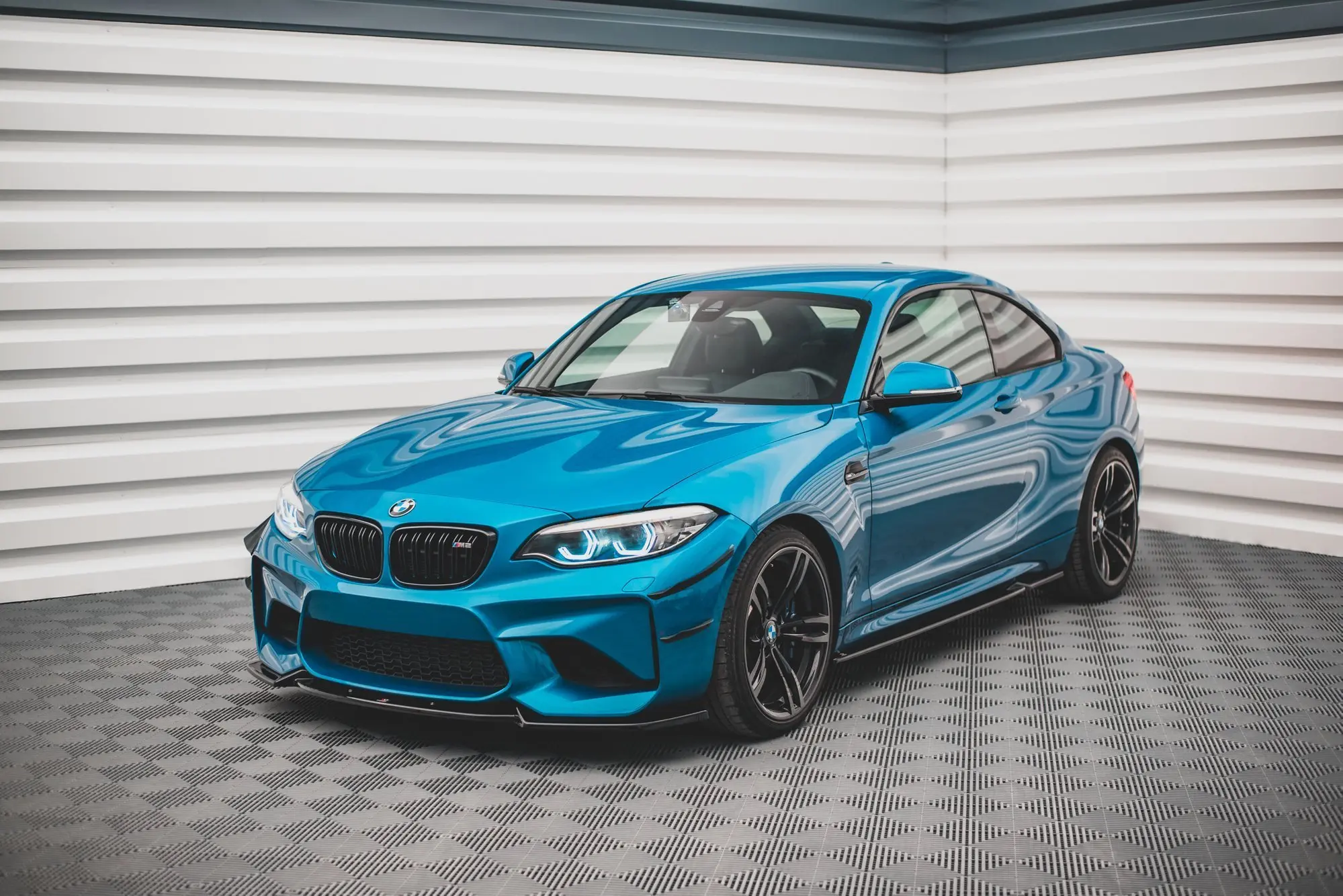 Frontspoiler BMW M2 (F87) 2016-2020 | V.2 Glossy Black Edition – bilde 2