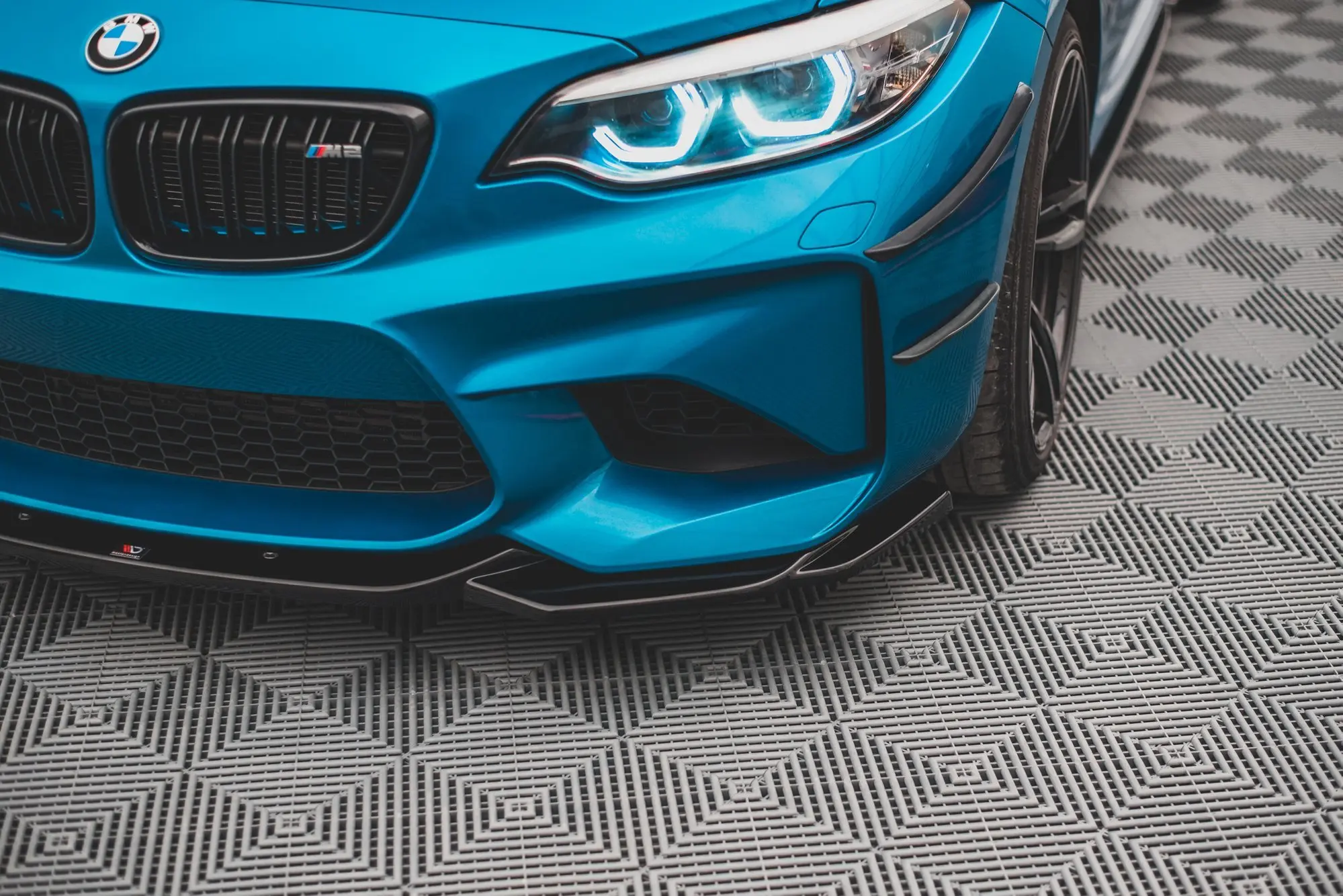 Frontspoiler BMW M2 (F87) 2016-2020 | V.3 Glossy Black Edition
