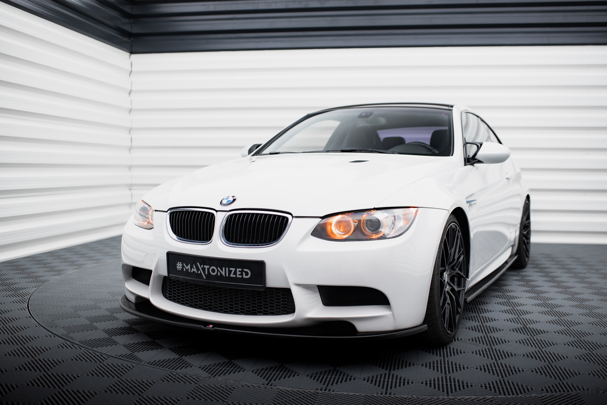 Frontspoiler BMW M3 M Performance (E92/E93) 2007 - 2013 | Sport Glossy Black Edition Image 1
