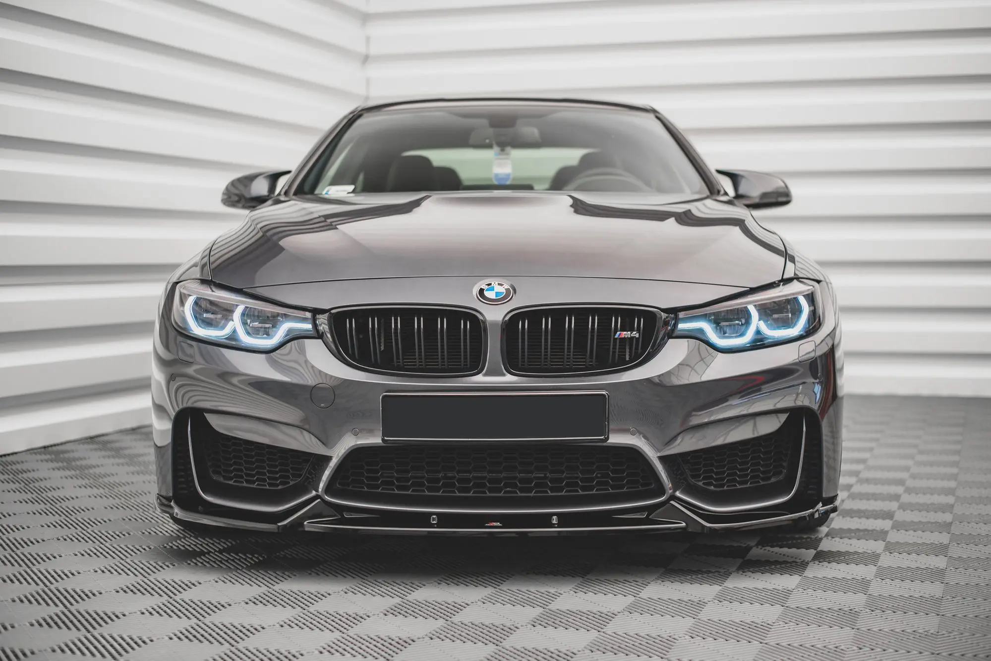 Frontspoiler BMW M4 (F82 / F83) 2014 - 2021 | Glossy Black Edition